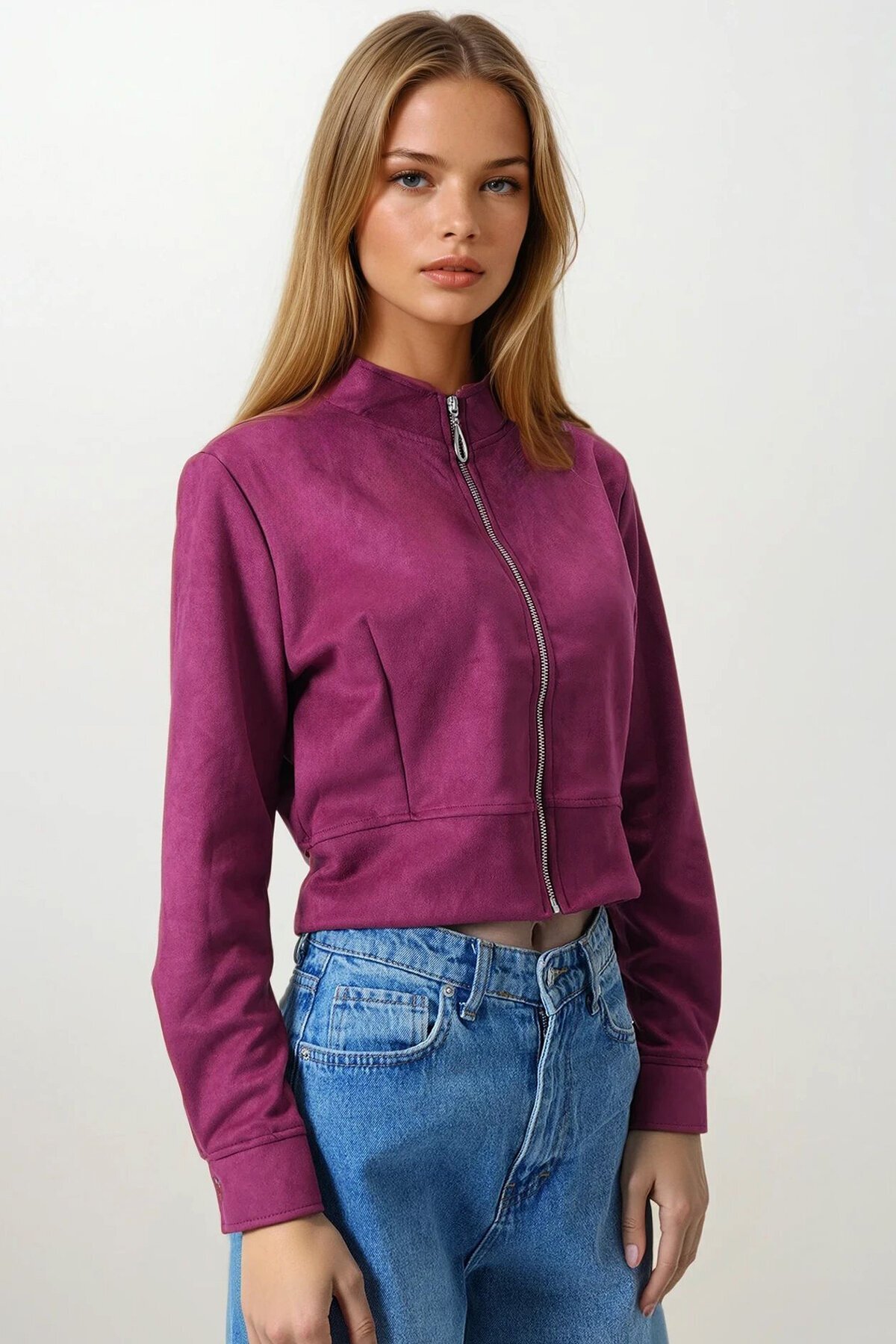 Bordo Fermuarlı Hakim Yaka Süet Dokulu Kısa Ceket