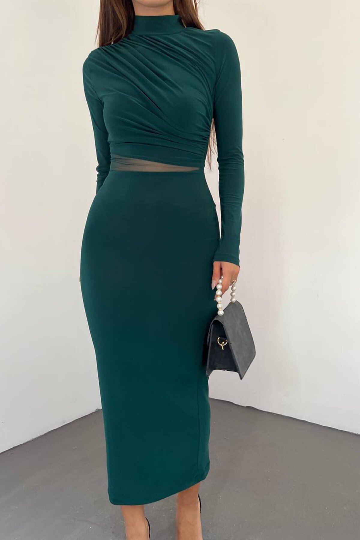 Zümrüt Yeşili Hakim Yaka Drape Detaylı Transparan Elbise