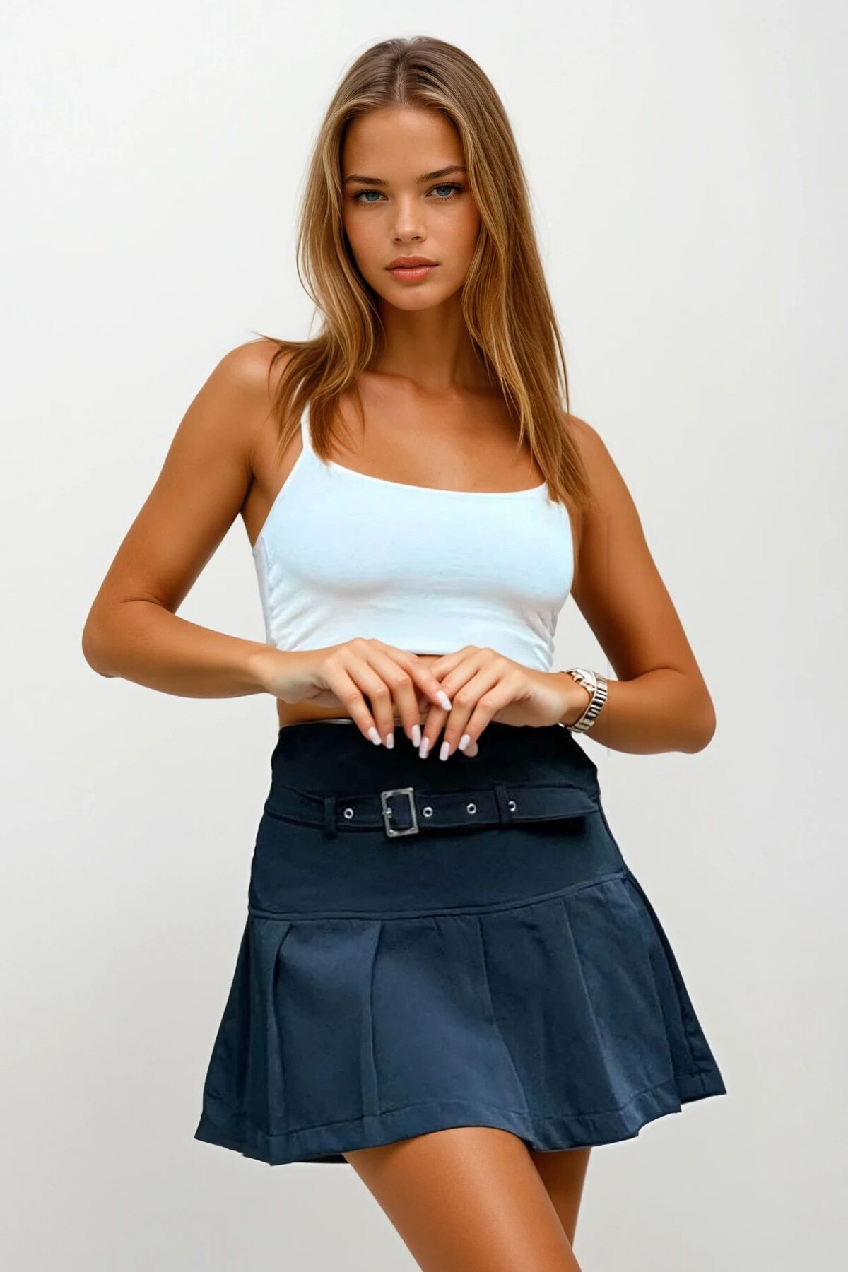 Siyah Kemerli Piliseli Mini Etek