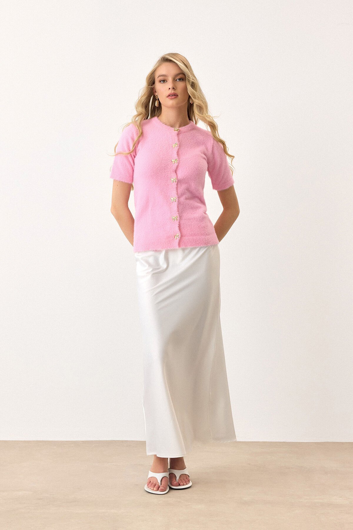 Pembe Kısa Kollu Düğmeli Triko Hırka