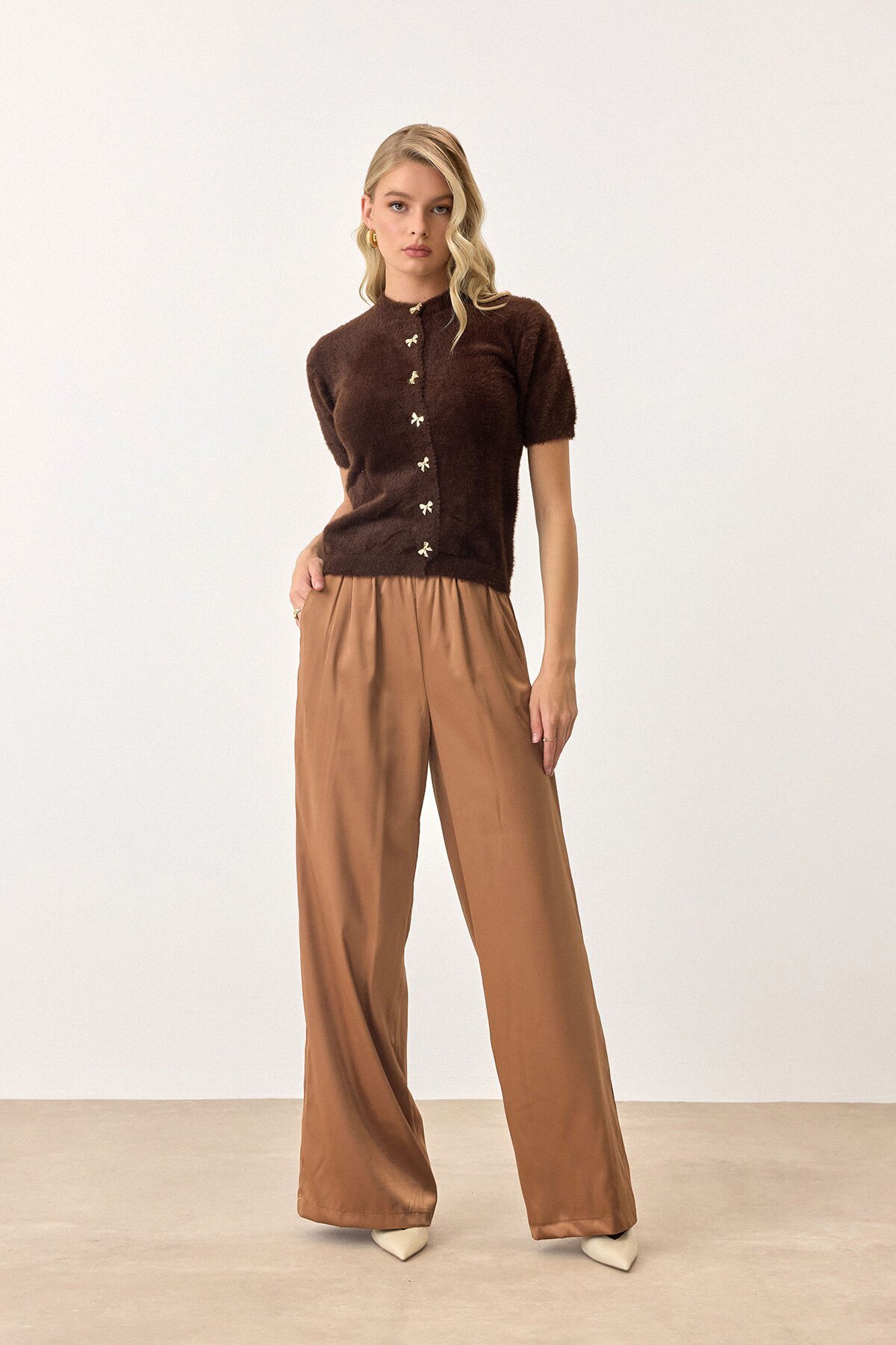 Acı Kahve Kısa Kollu Düğmeli Triko Hırka