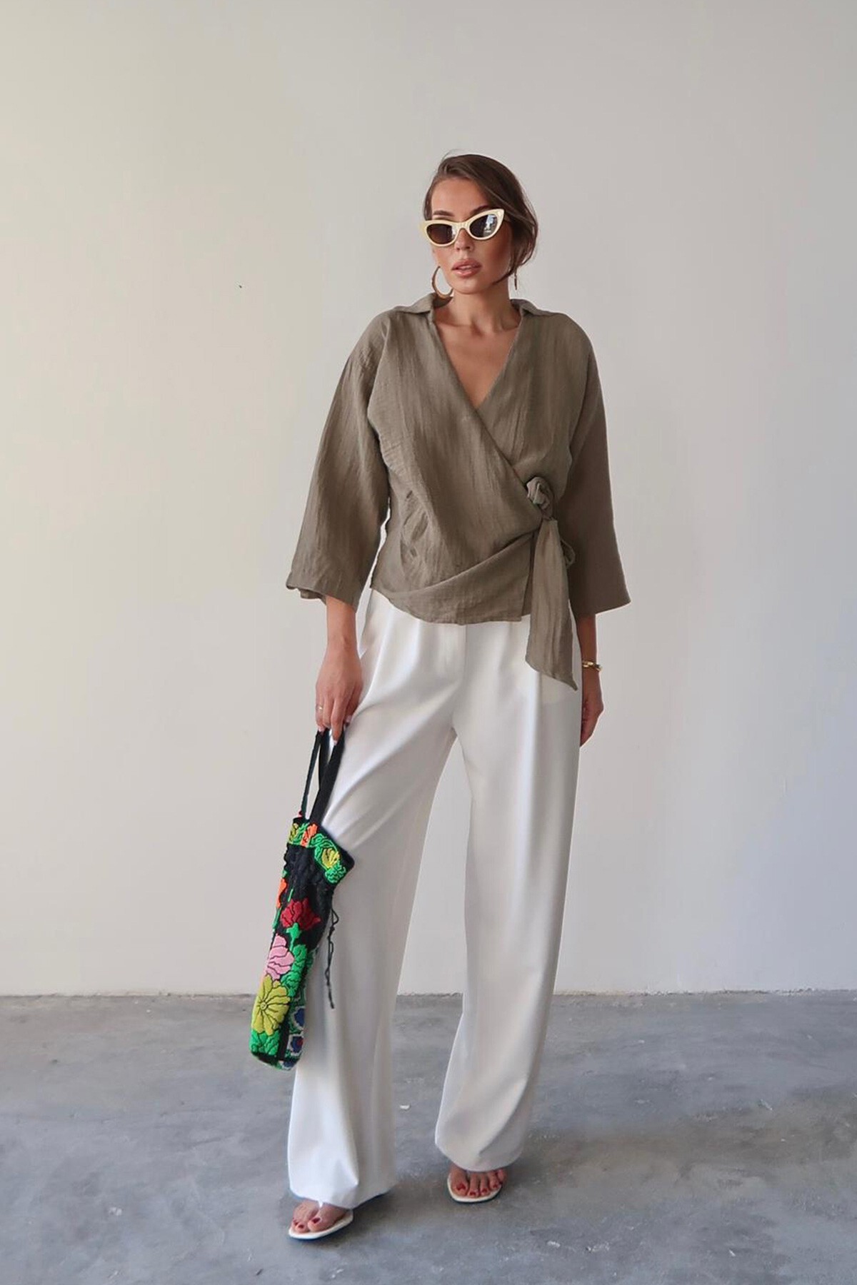 Haki Kruvaze Yaka Bağlamalı Müslin Bluz