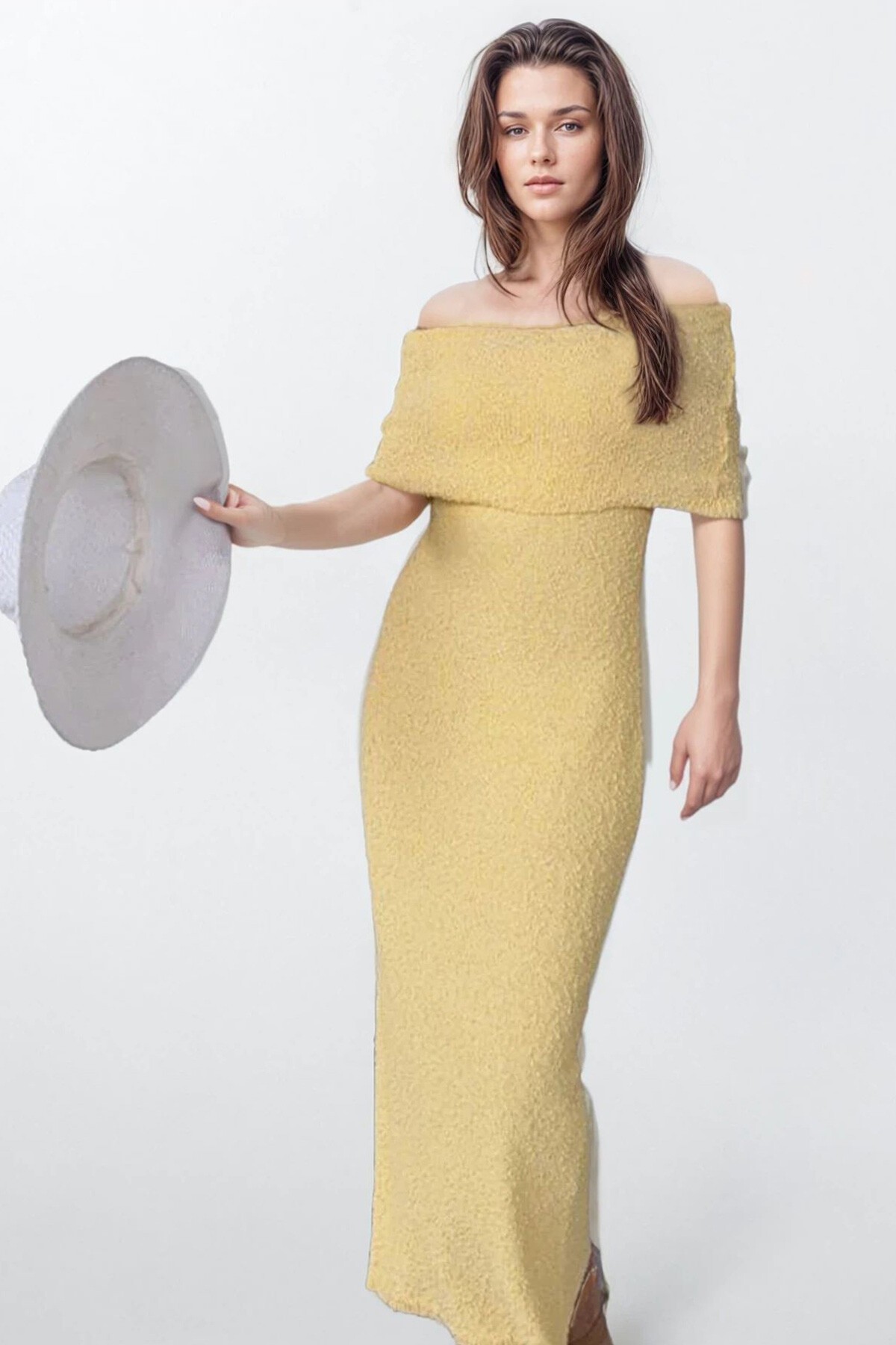 Sarı Madonna Yaka Maxi Boy Straplez Elbise