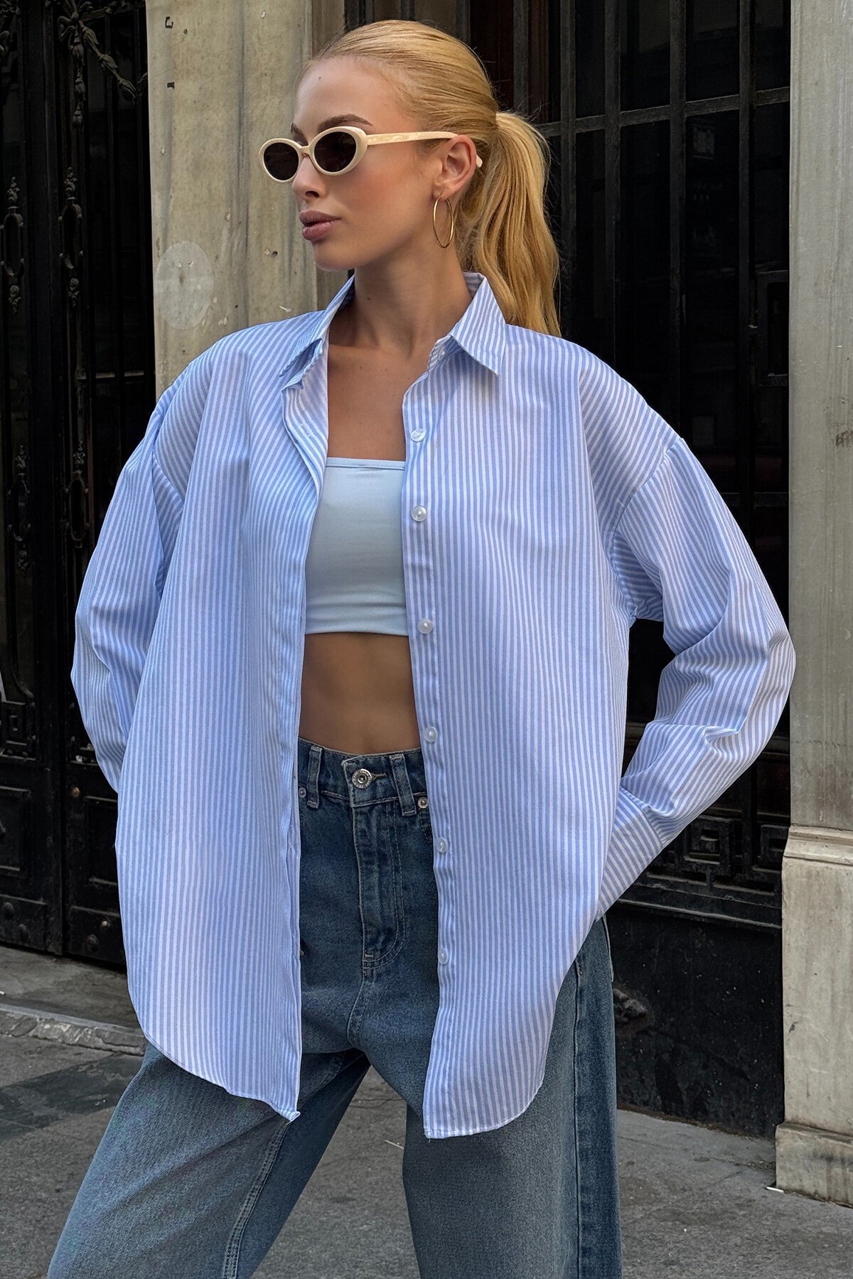 Mavi Oval Kesim Çizgili Oversize Gömlek