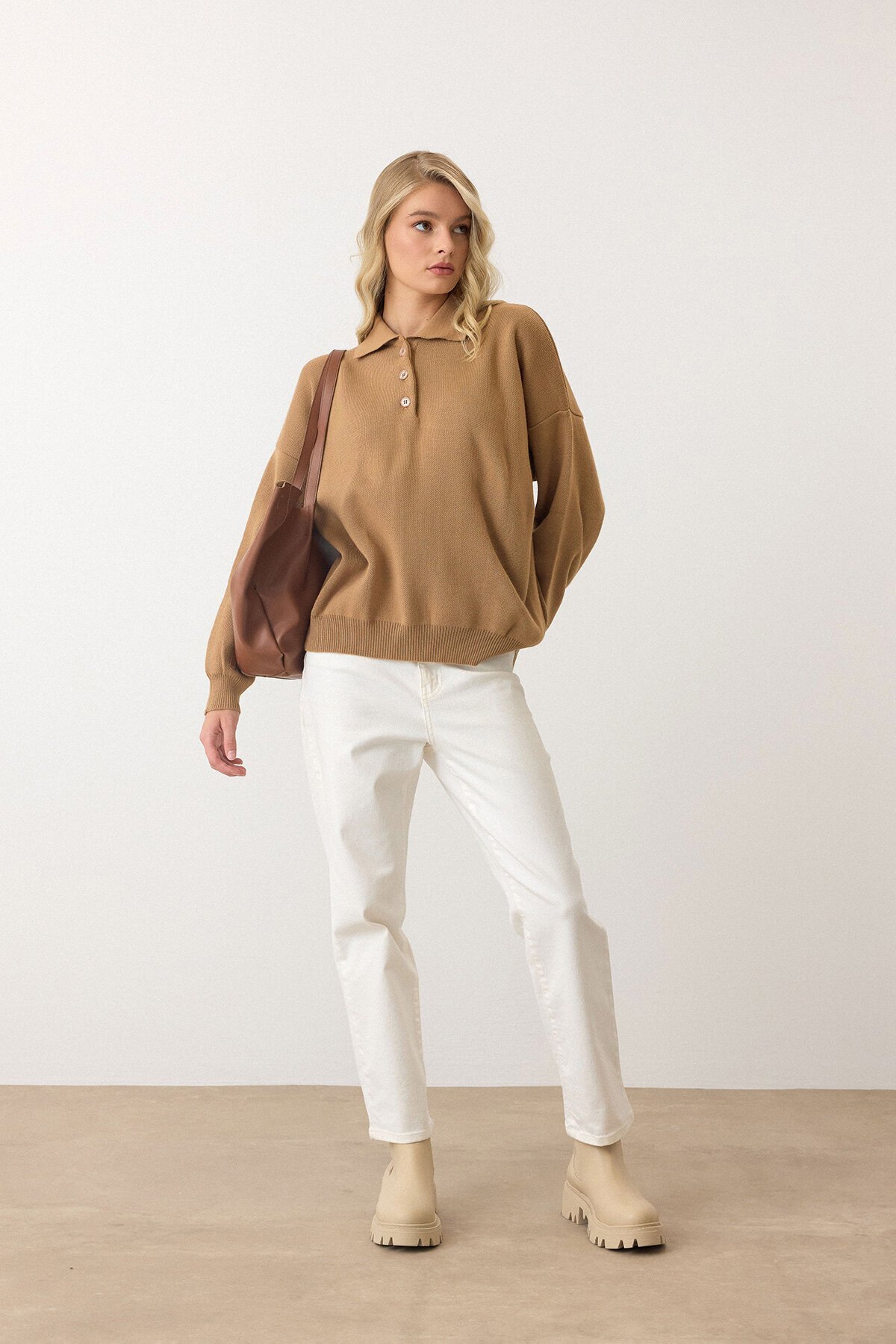 Camel Polo Yaka Düğmeli Triko Kazak