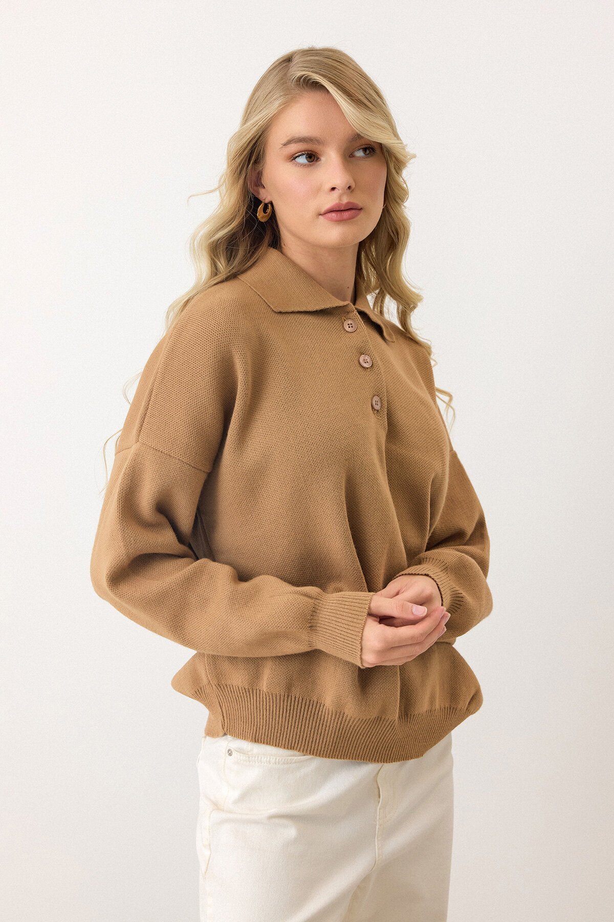 Camel Polo Yaka Düğmeli Triko Kazak