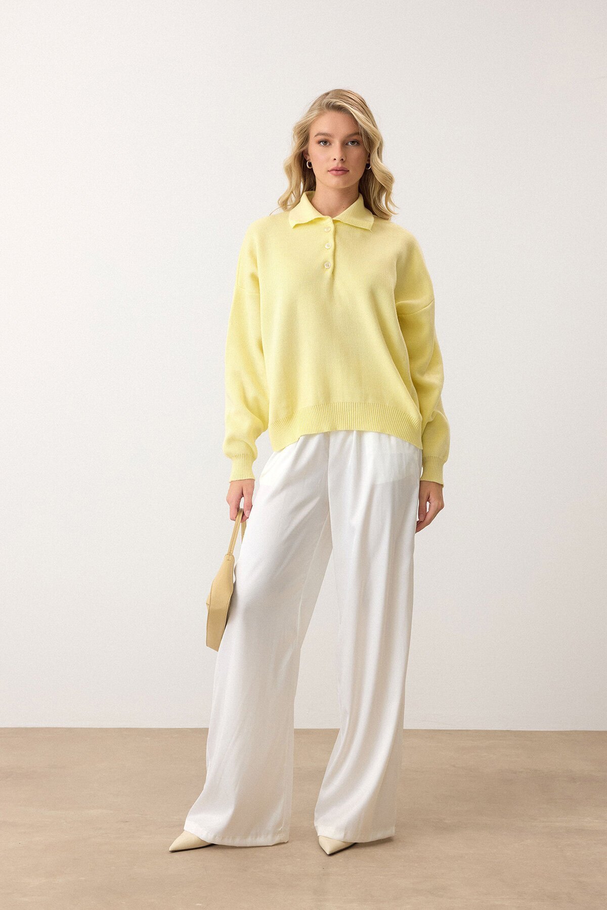 Sarı Polo Yaka Düğmeli Triko Kazak
