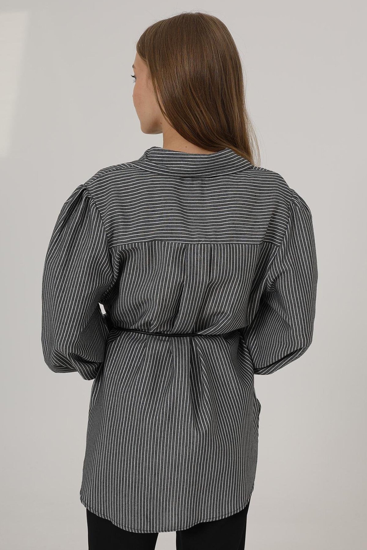 Siyah Simli Çizgili İp Bağlamalı Oversize Gömlek
