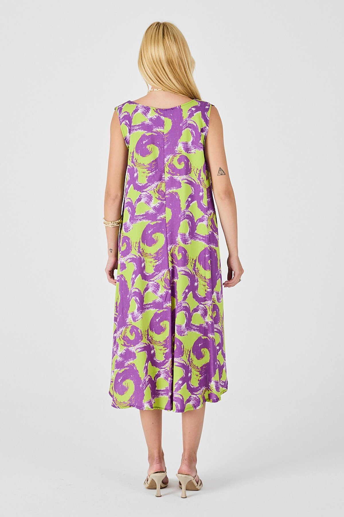 Mor U Yaka Kolsuz Asimetrik Kesim Midi Boy Elbise