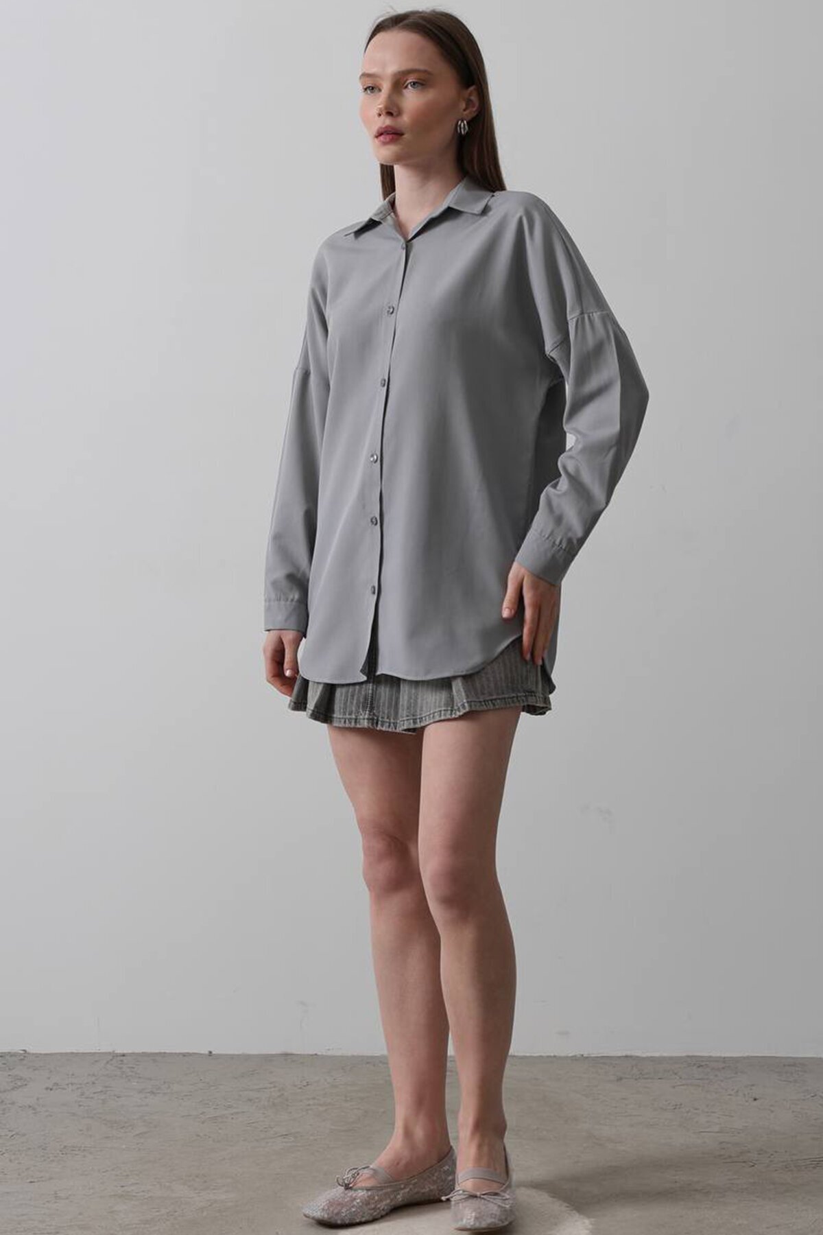 Gri Uzun Kol Gömlek