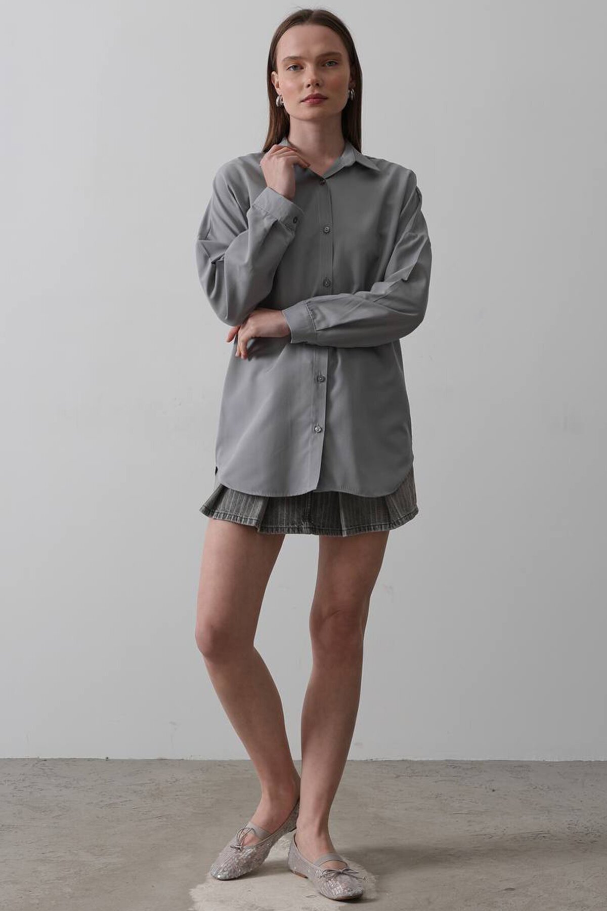Gri Uzun Kol Gömlek