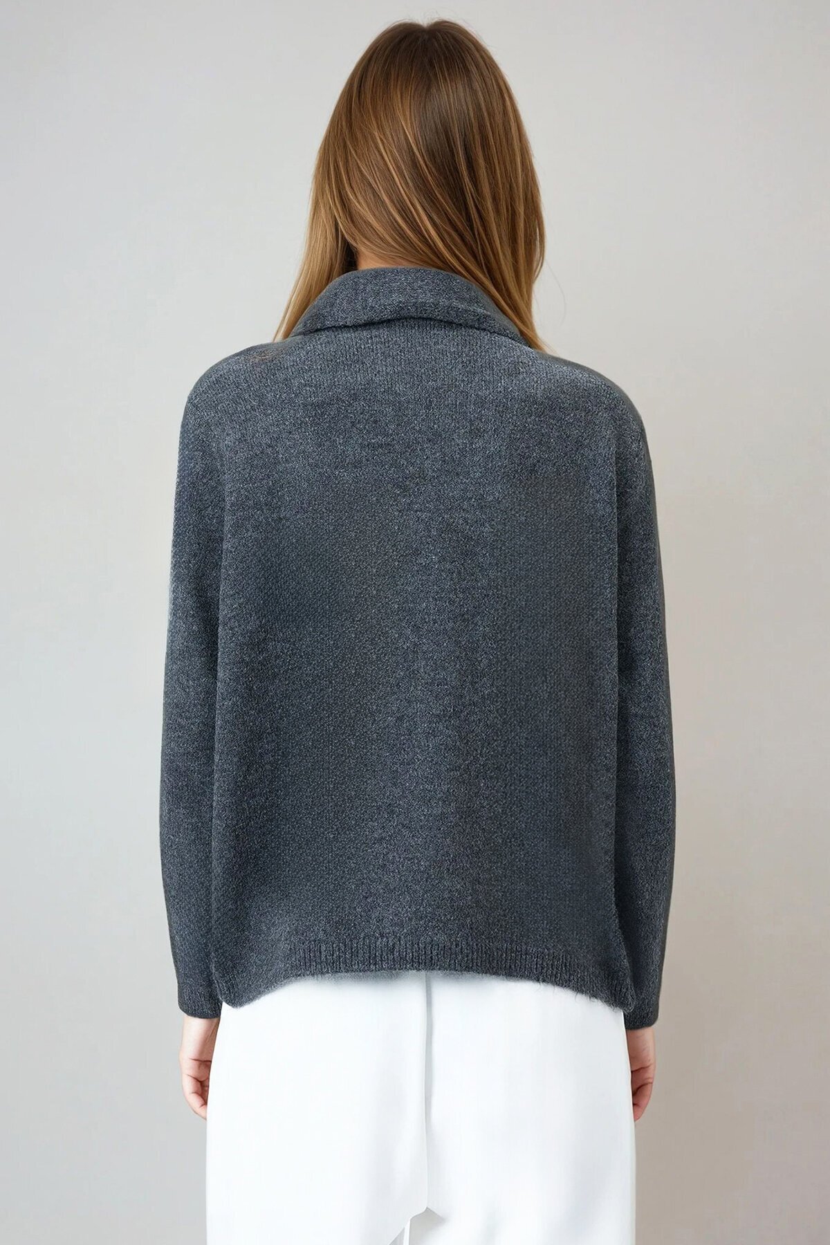 Antrasit Şal Detaylı Bisiklet Yaka Triko Kazak