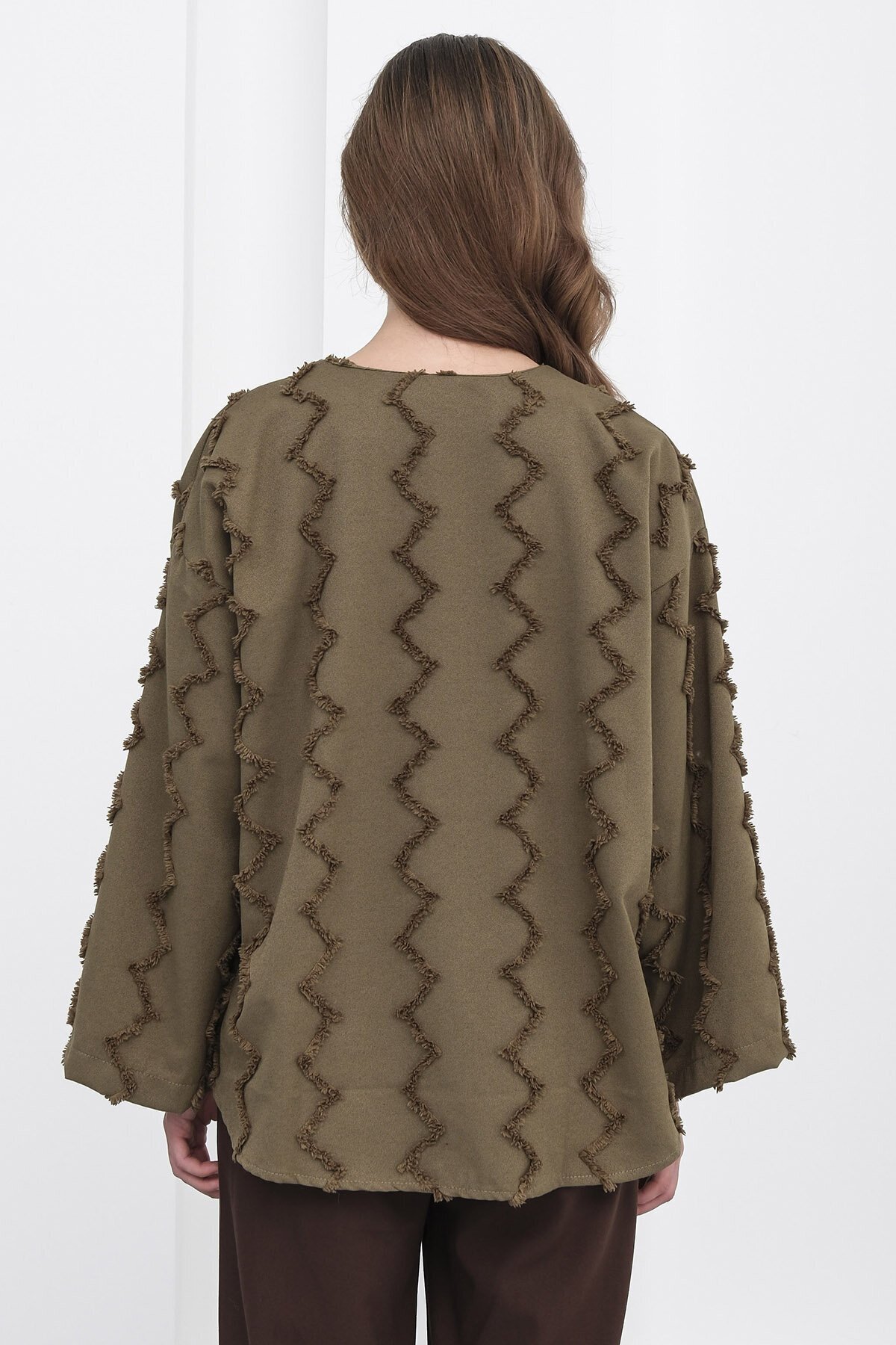 Bağlama Detaylı Zigzag Desenli Bluz