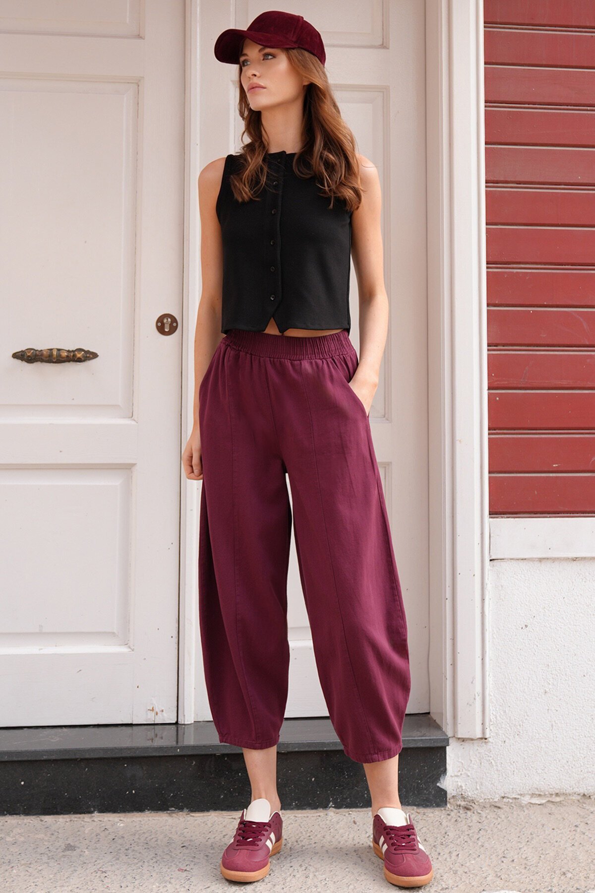 Beli Lastikli Balon Kesim Gabardin Pantolon