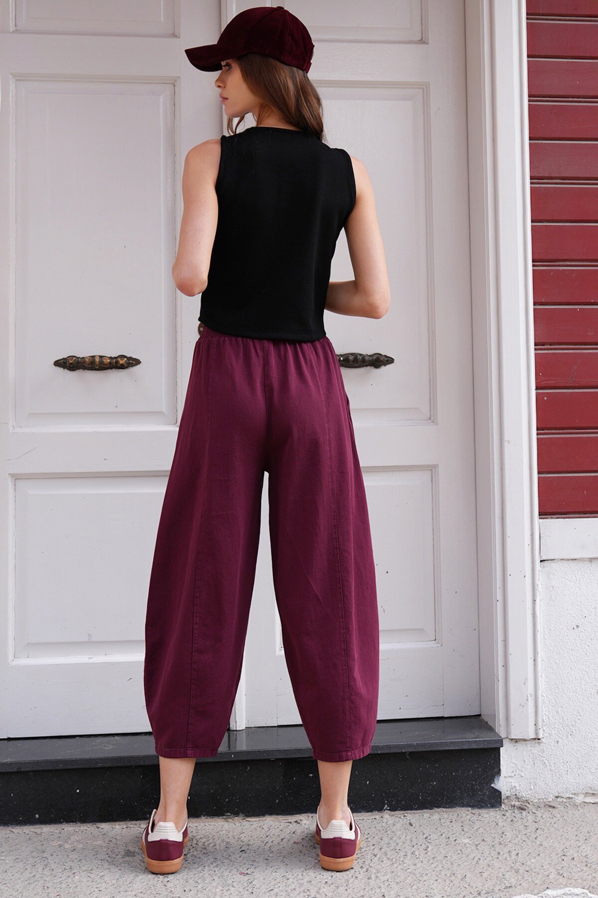 Beli Lastikli Balon Kesim Gabardin Pantolon