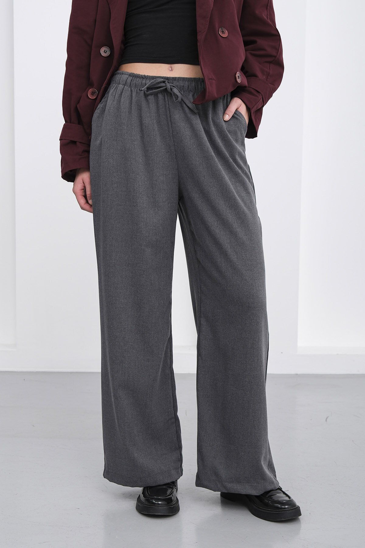 Beli Lastikli Çift Cepli Geniş Paça Pantolon