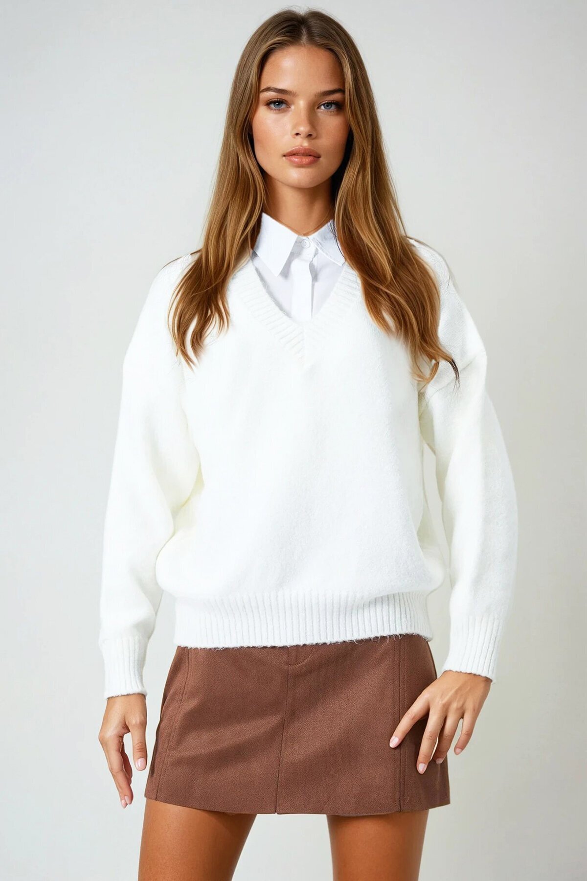 Düşük Omuz V Yaka Triko Kazak