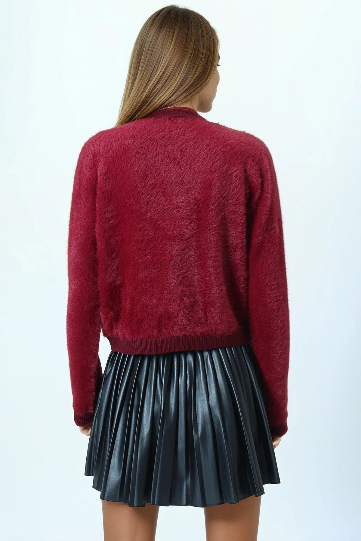 Bisiklet Yaka Düğme Kapamalı Püskülü Hırka