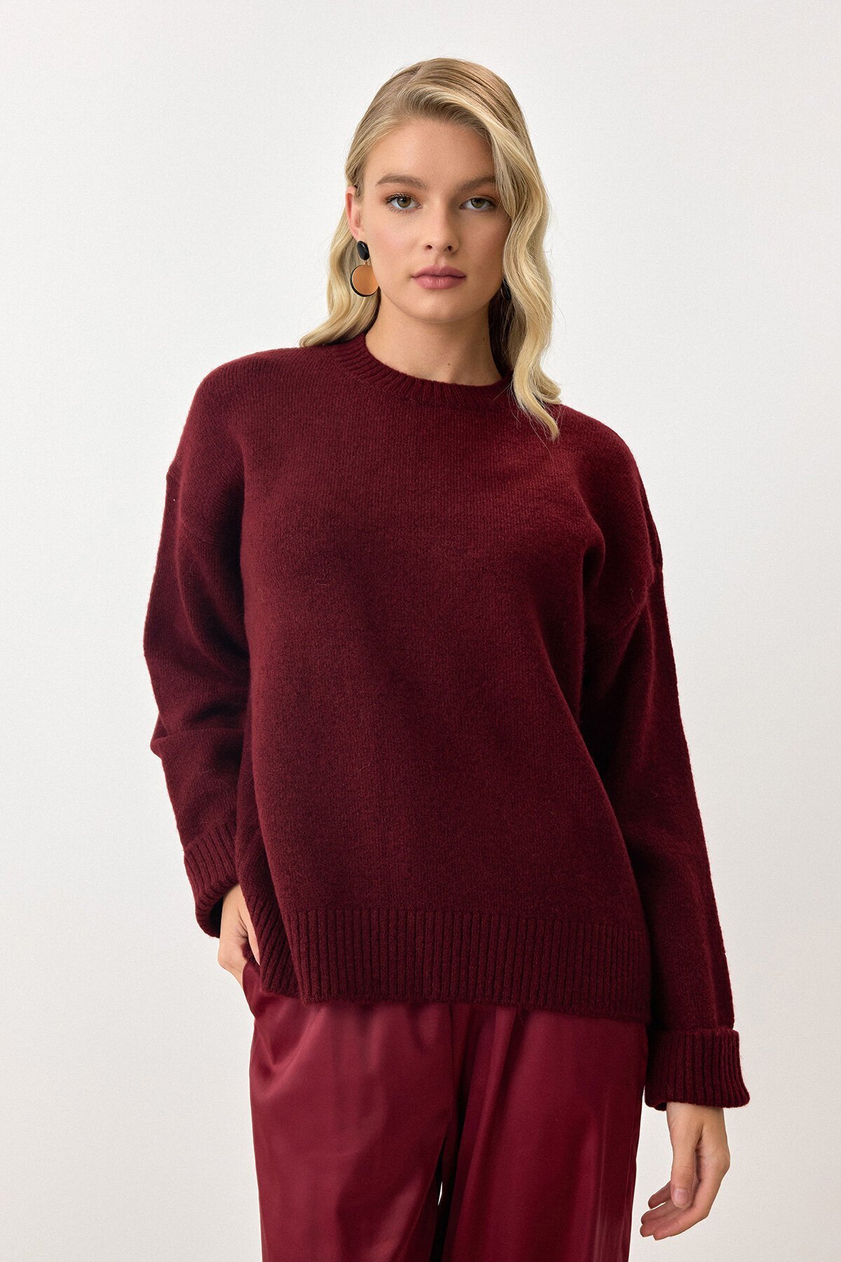 Mürdüm Bisiklet Yaka Düşük Omuzlu Triko Kazak