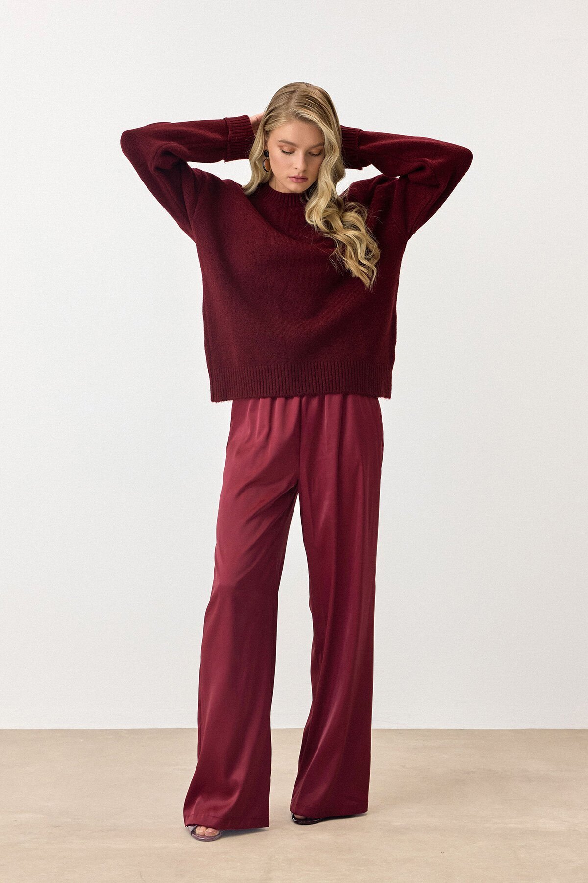 Mürdüm Bisiklet Yaka Düşük Omuzlu Triko Kazak