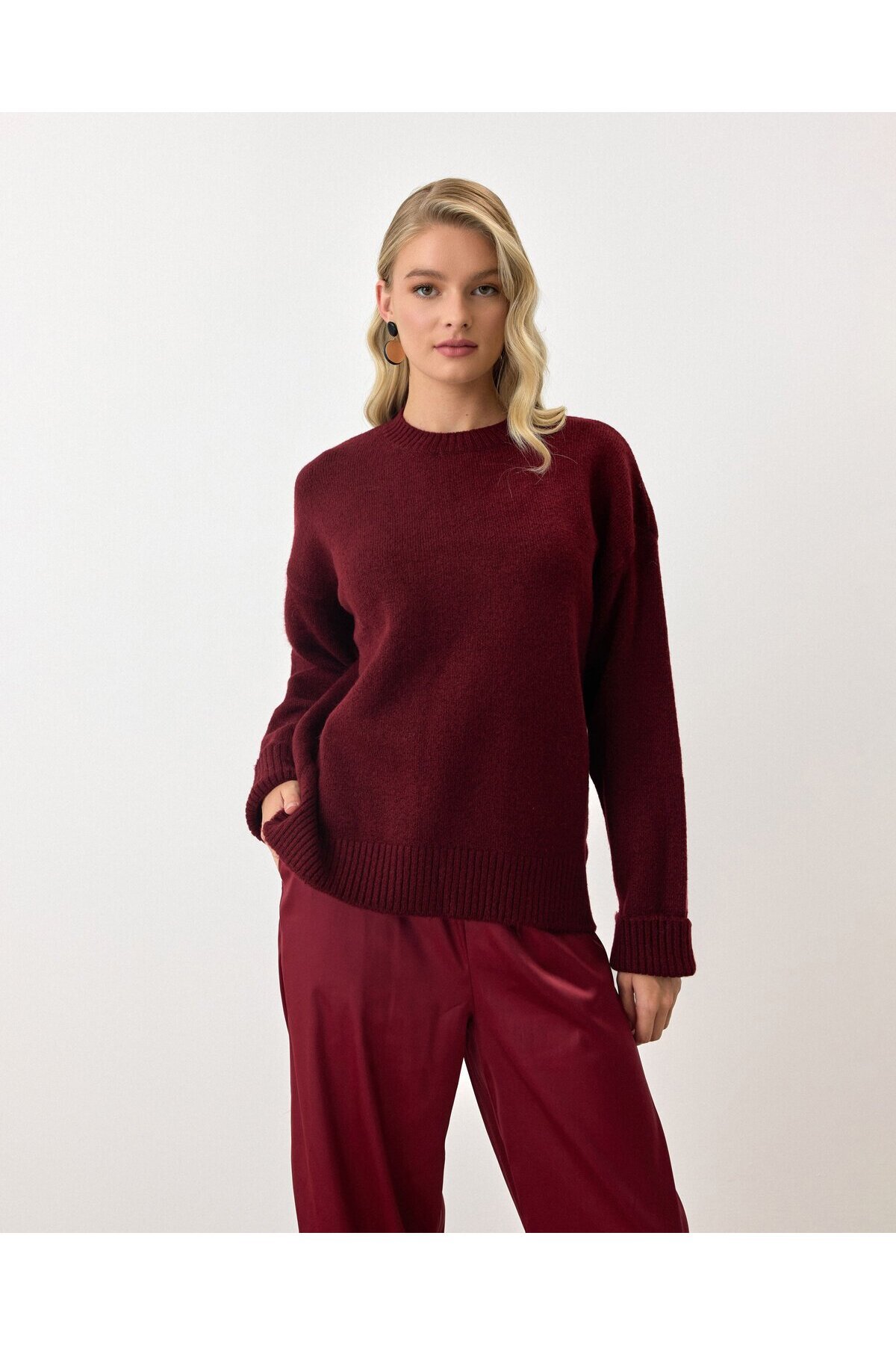 Mürdüm Bisiklet Yaka Düşük Omuzlu Triko Kazak