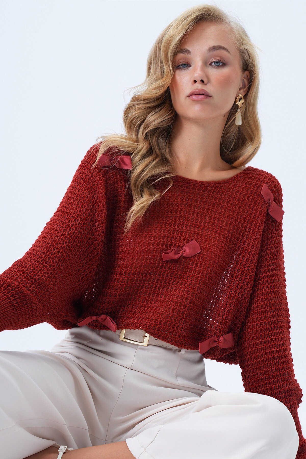 Bisiklet Yaka Fiyonk Detaylı Triko Bluz