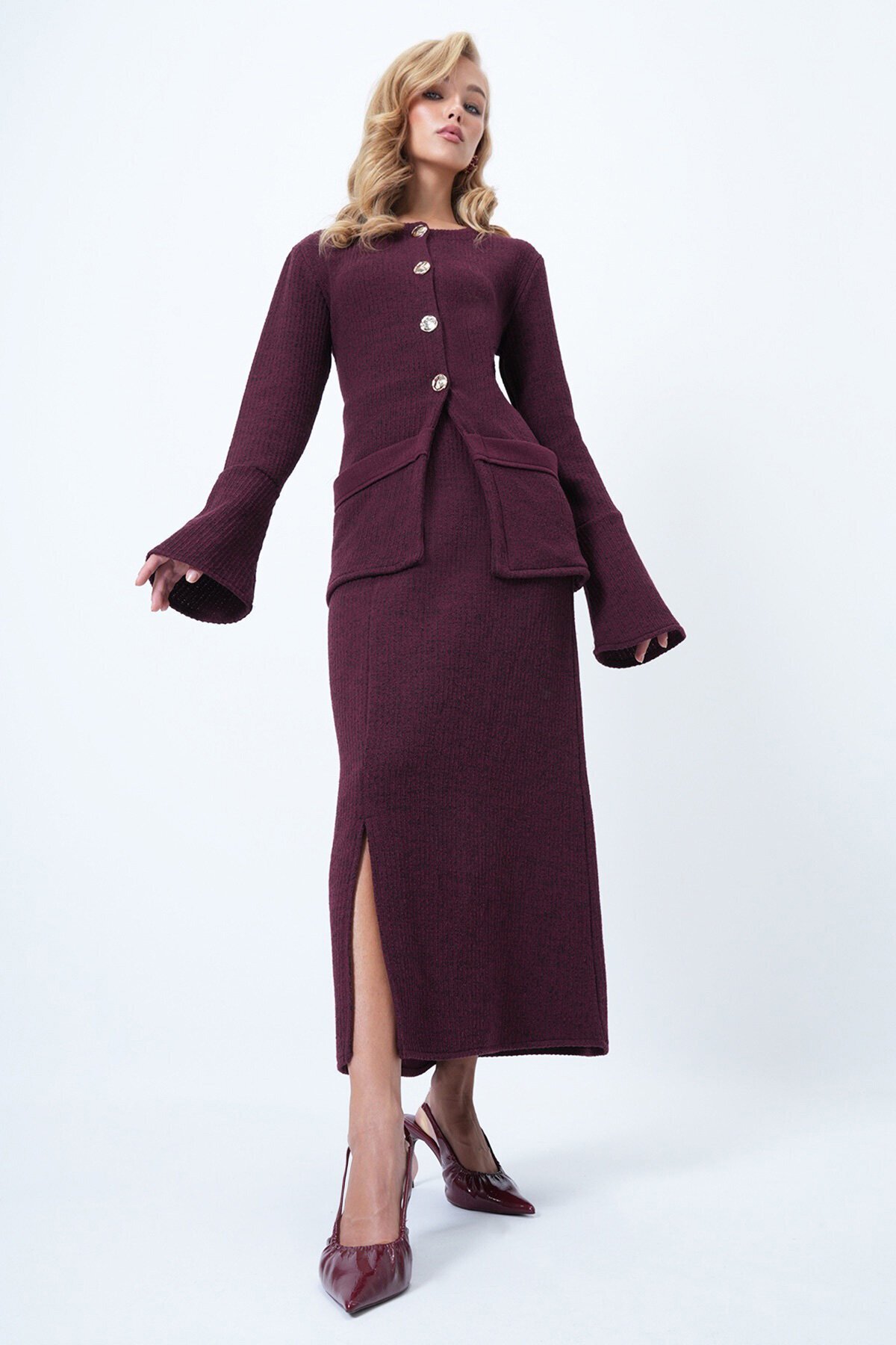 Bisiklet Yaka Gold Düğme Detaylı Cepli Örme Bluz Ve Yırtmaçlı Midiboy Etek Takım