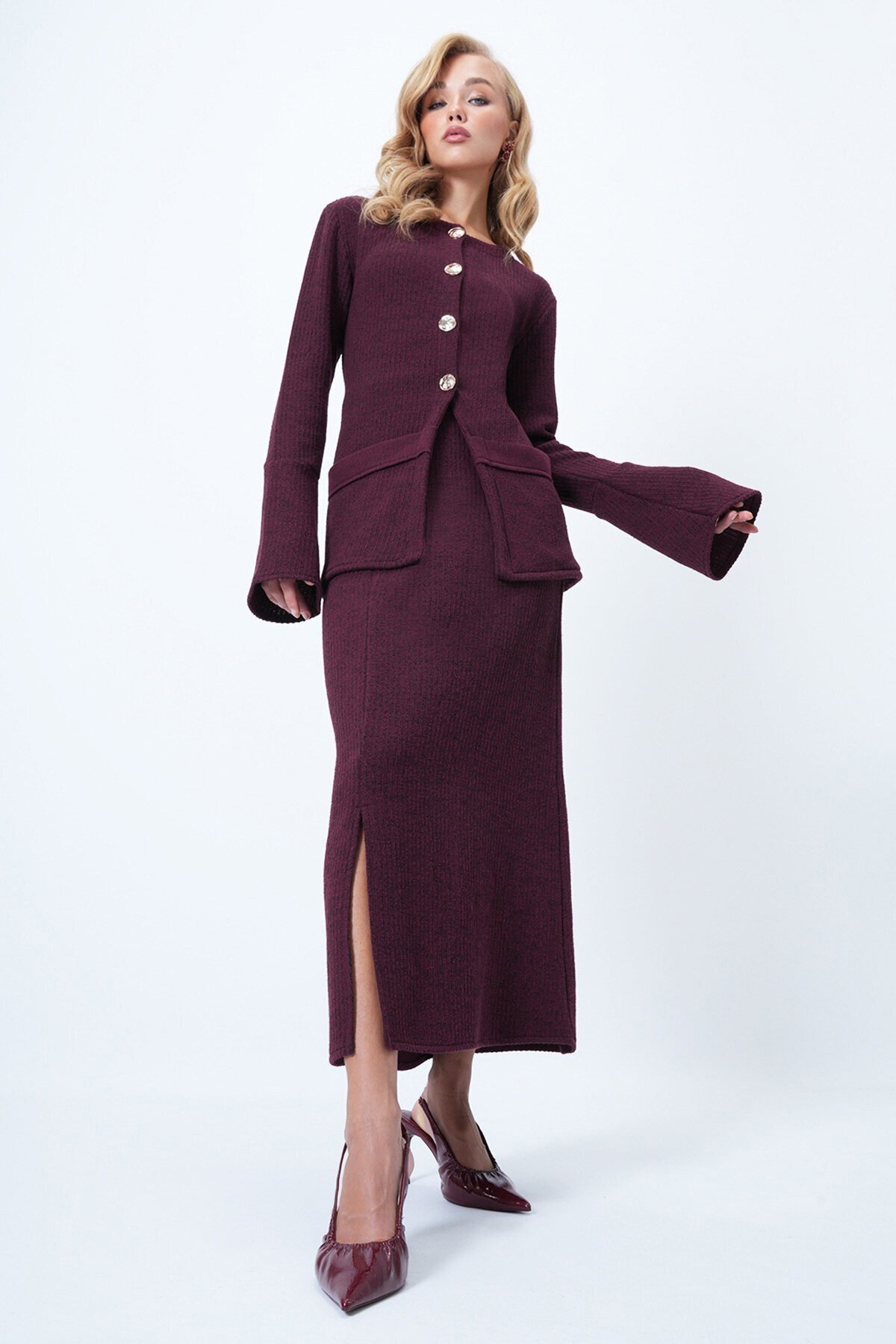 Bisiklet Yaka Gold Düğme Detaylı Cepli Örme Bluz Ve Yırtmaçlı Midiboy Etek Takım