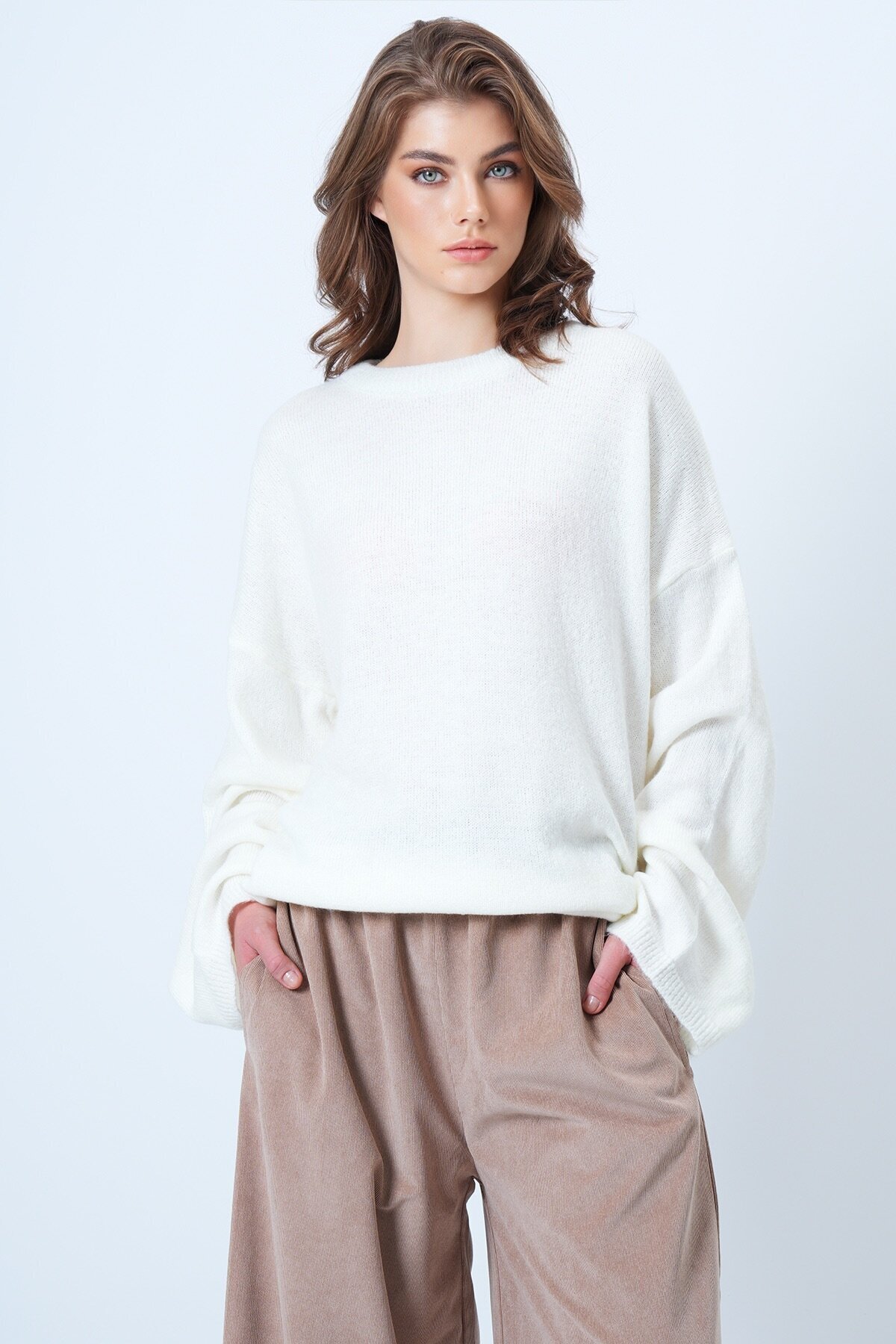 Bisiklet Yaka Oversize Yün Karışımlı Triko Kazak