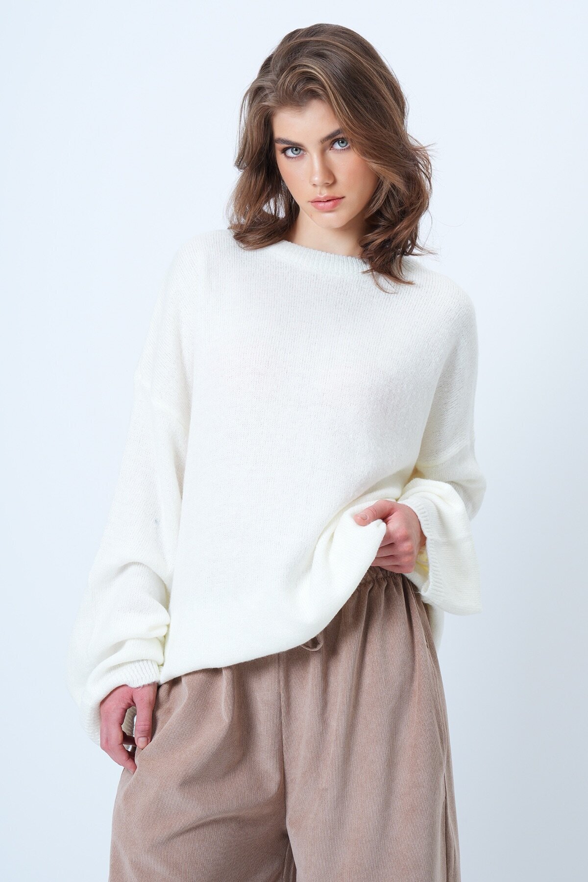 Bisiklet Yaka Oversize Yün Karışımlı Triko Kazak