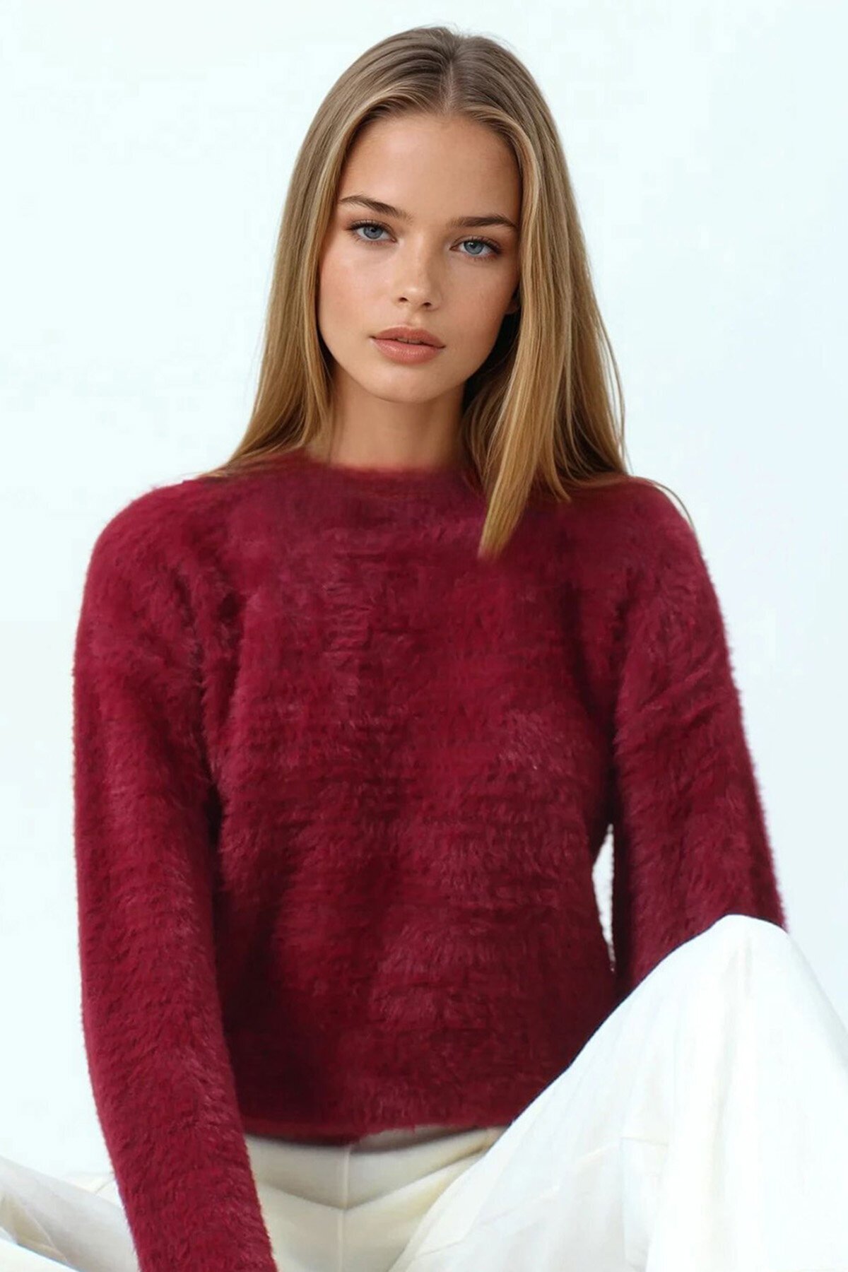 Bisiklet Yaka Püsküllü Triko Kazak