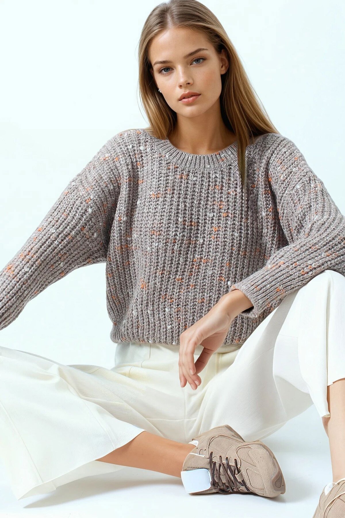 Bisiklet Yaka Renkli Nokta Desenli Triko Kazak