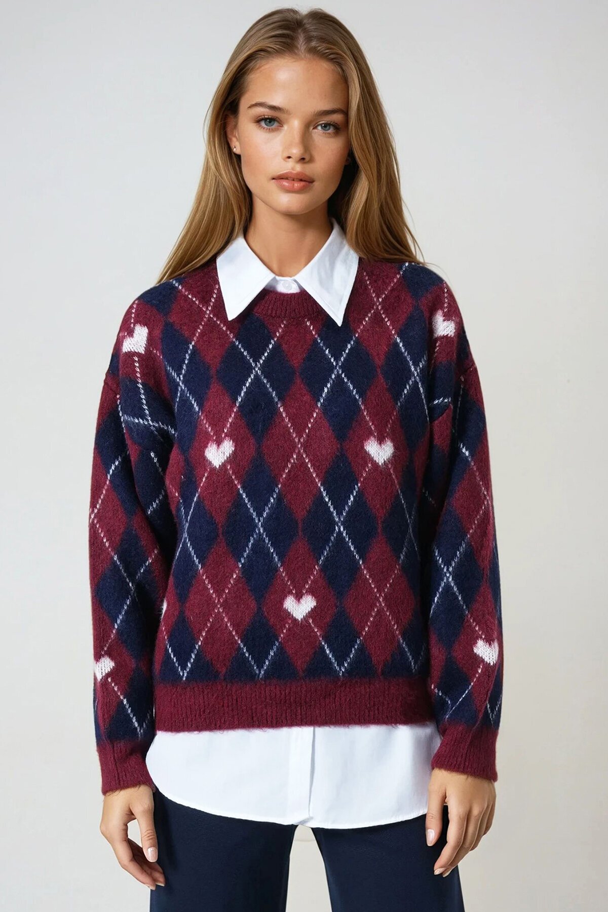 Bisiklet Yaka Kalp ve Baklava Desenli Yumoş Kazak