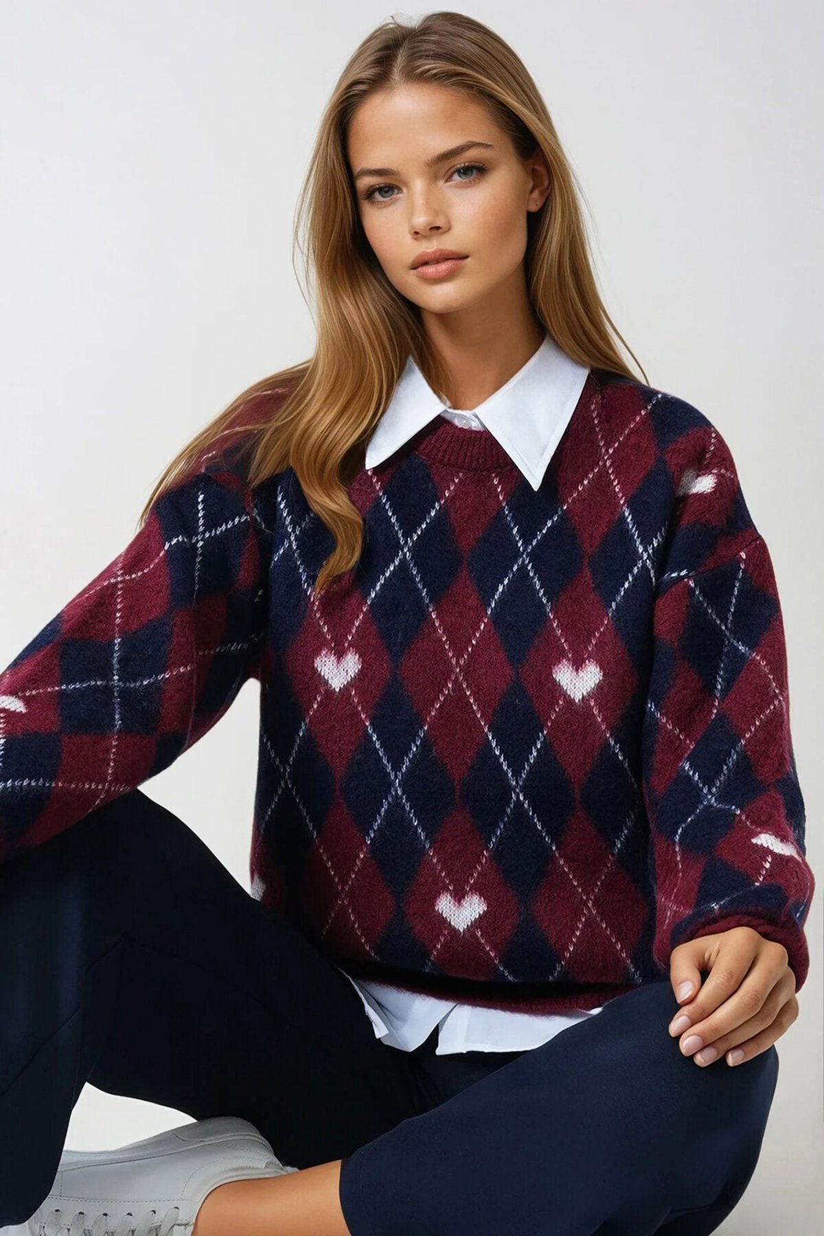 Bisiklet Yaka Kalp ve Baklava Desenli Yumoş Kazak