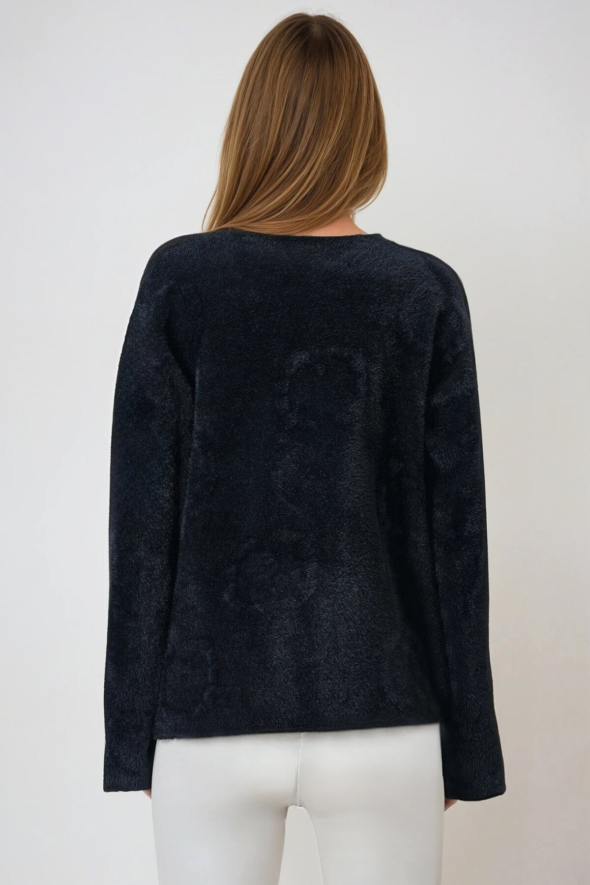 Çift Bağcıklı Püsküllü Hırka