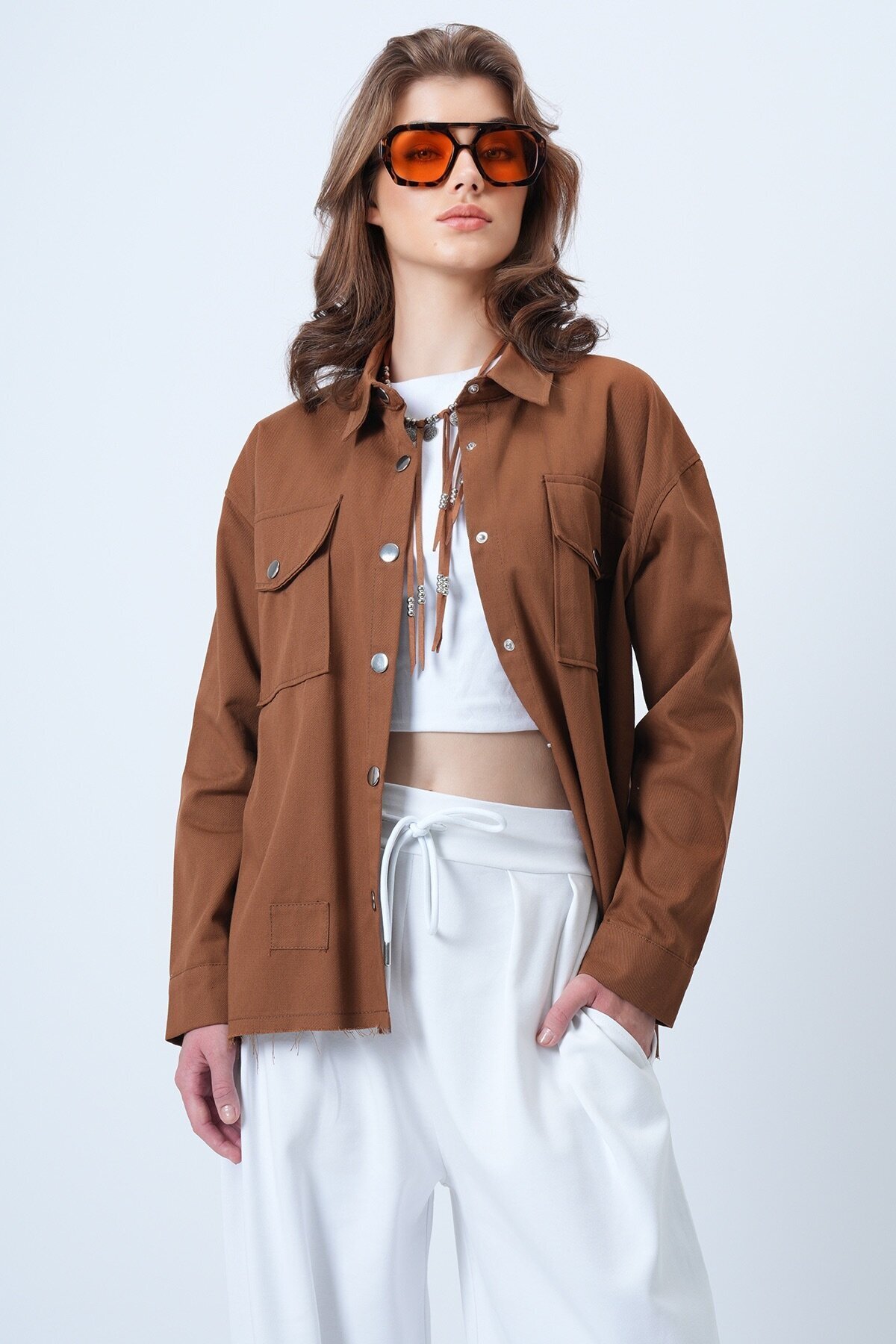 Çift Cepli Çıt Çıt Kapamalı Oversize Gömlek Gabardin Ceket