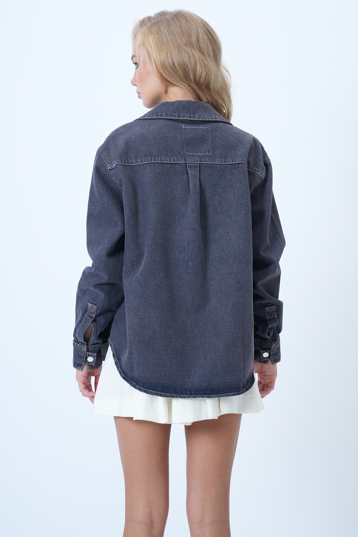 Çift Cepli Çıtçıt Kapamalı Jean Gömlek