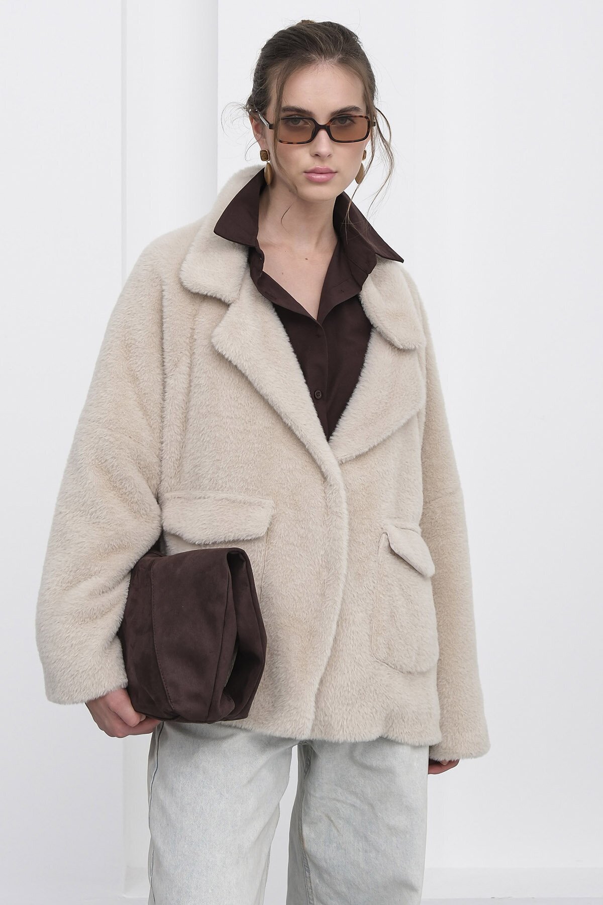 Çift Cepli Kruvaze Yaka Yumoş Ceket