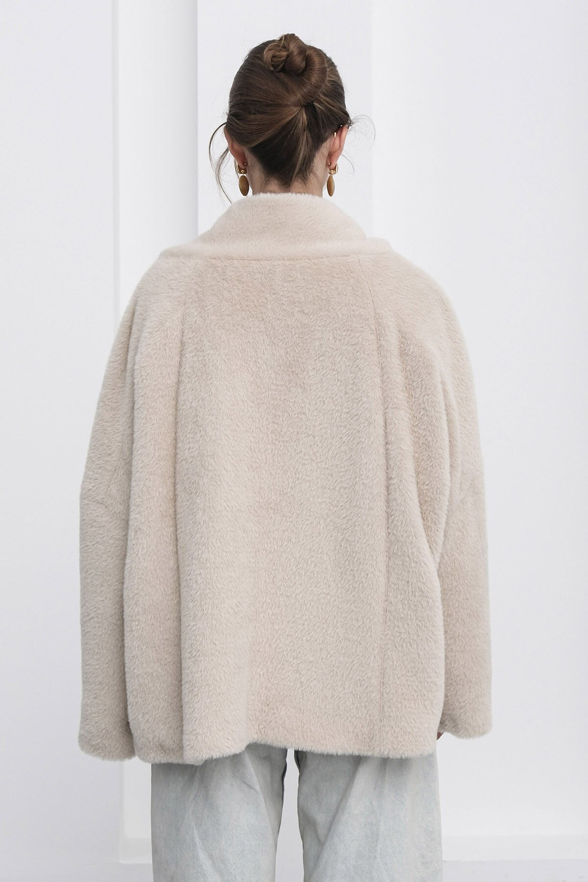 Çift Cepli Kruvaze Yaka Yumoş Ceket