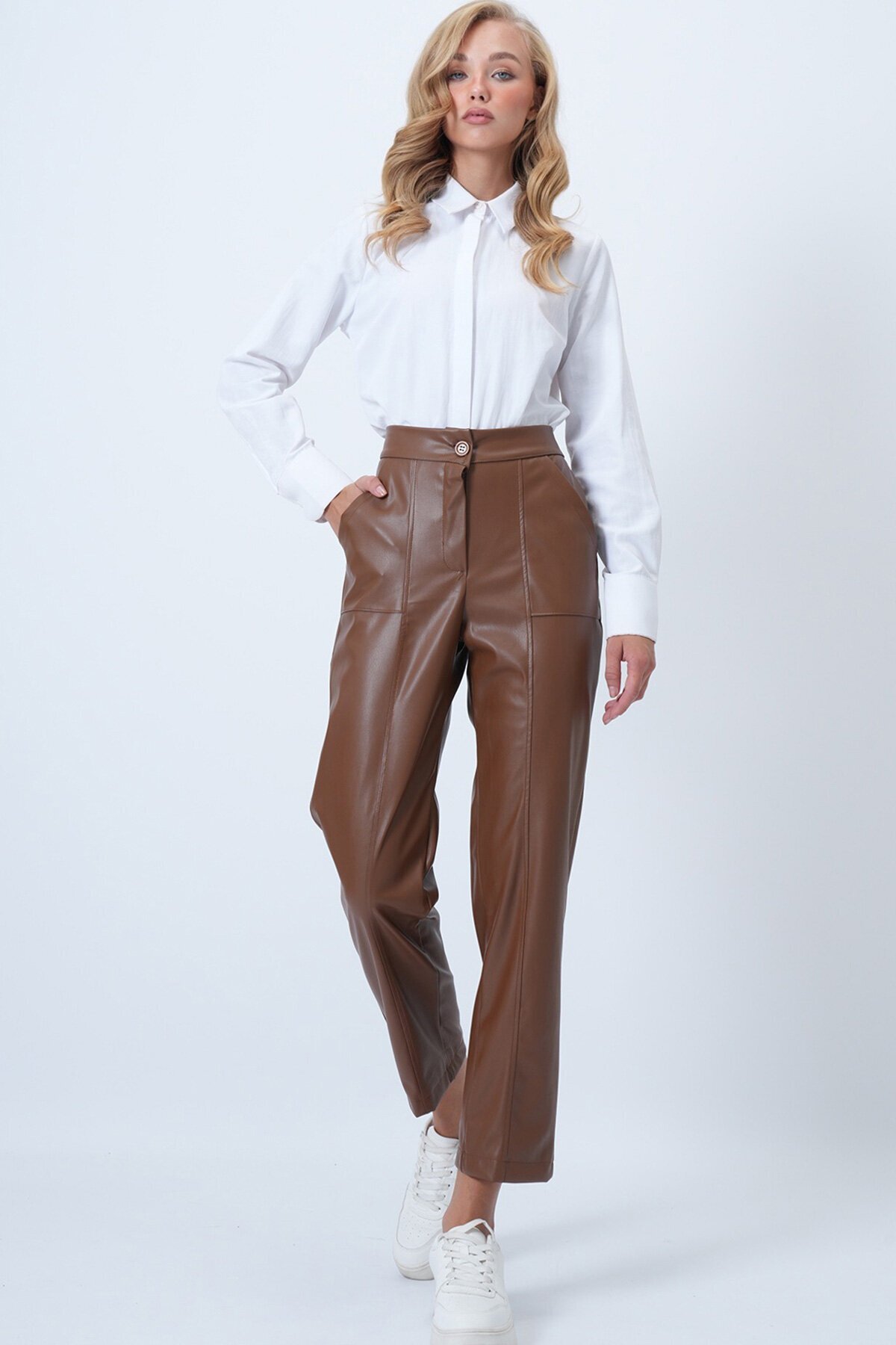 Çift Cepli Önü Çımalı Deri Pantolon