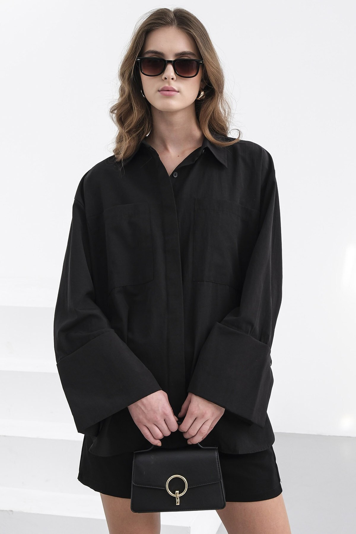 Çift Cepli Oversize Basic Gömlek