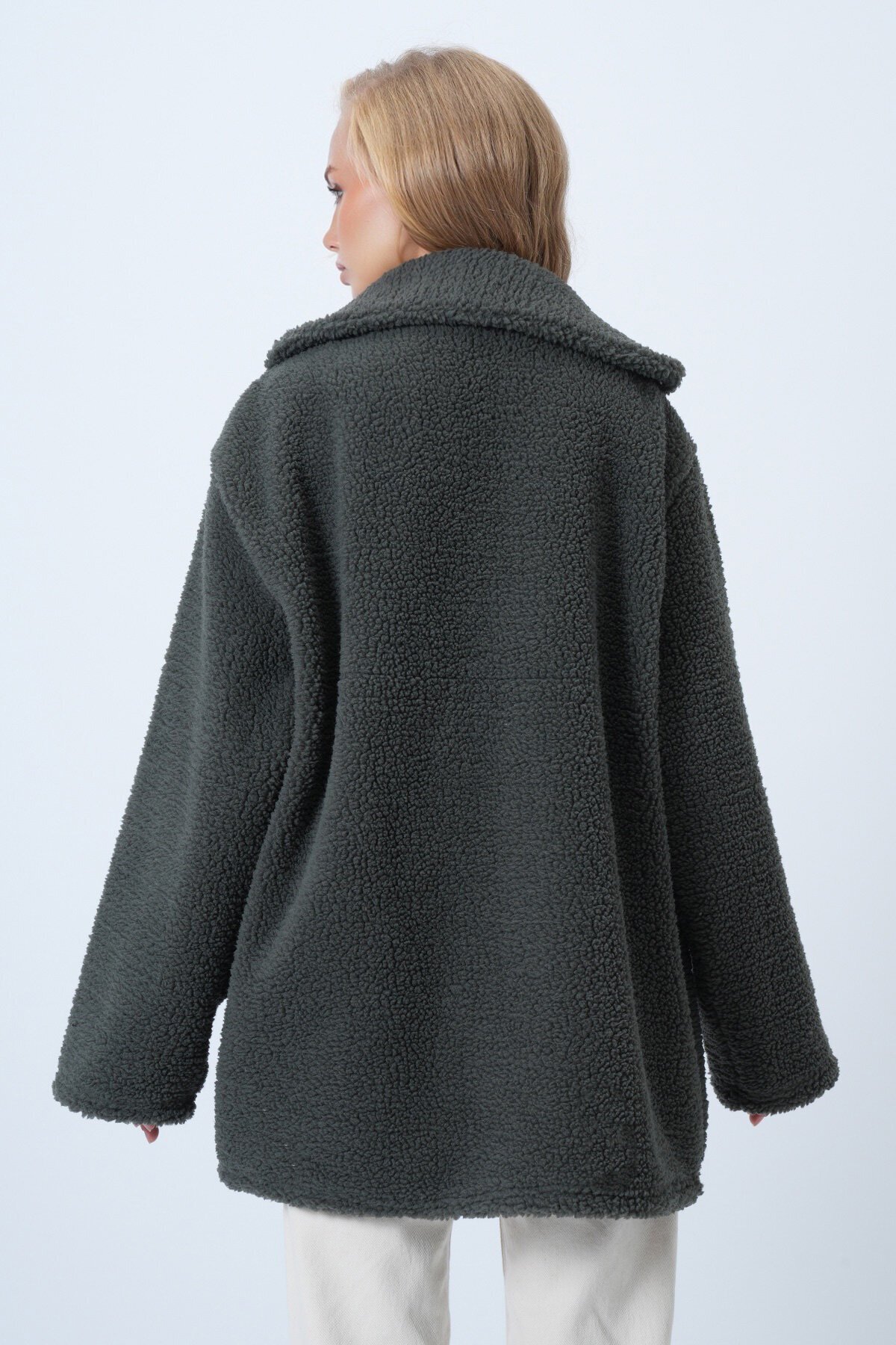 Çift Cepli Peluş Ceket