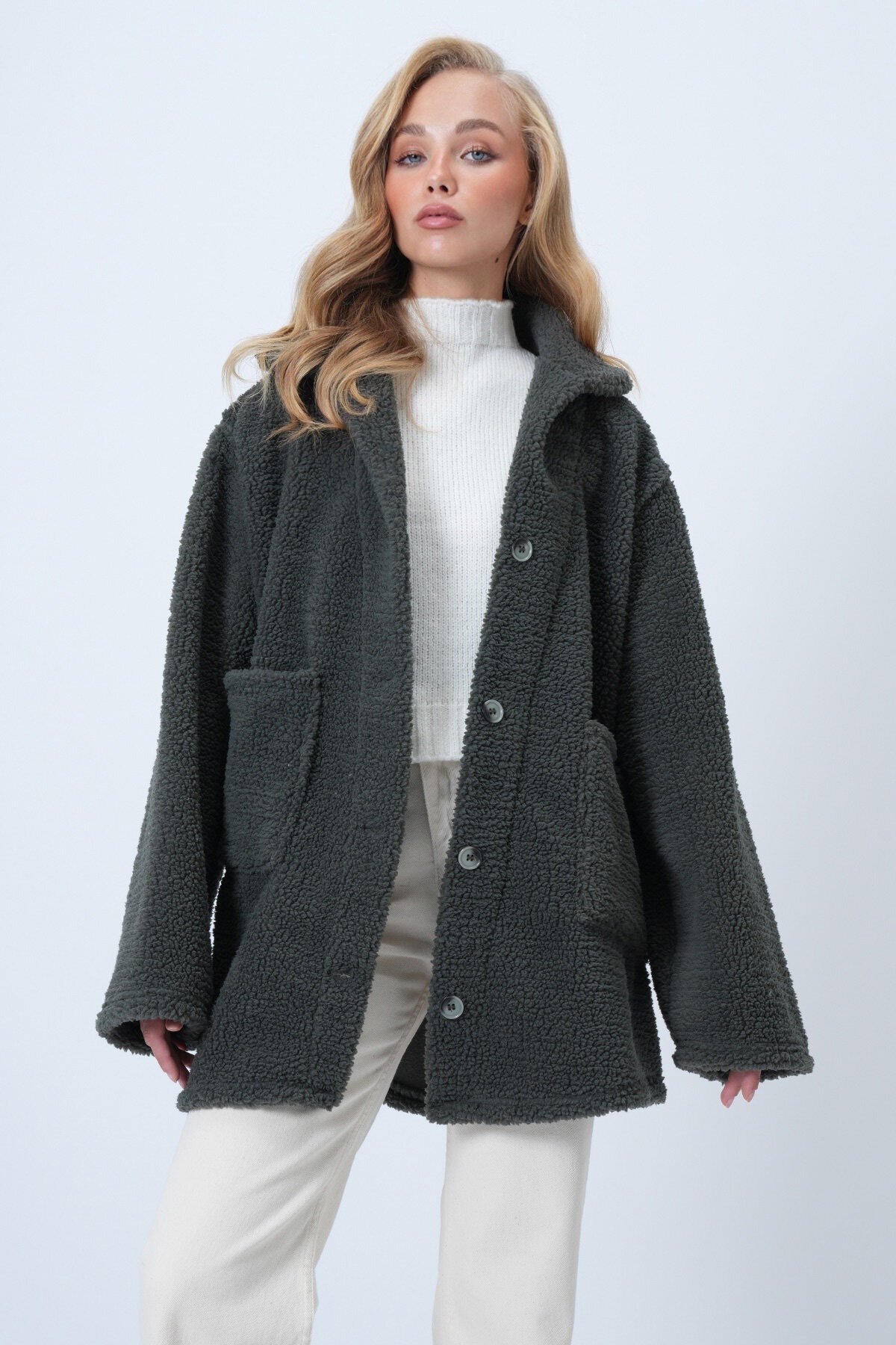 Çift Cepli Peluş Ceket