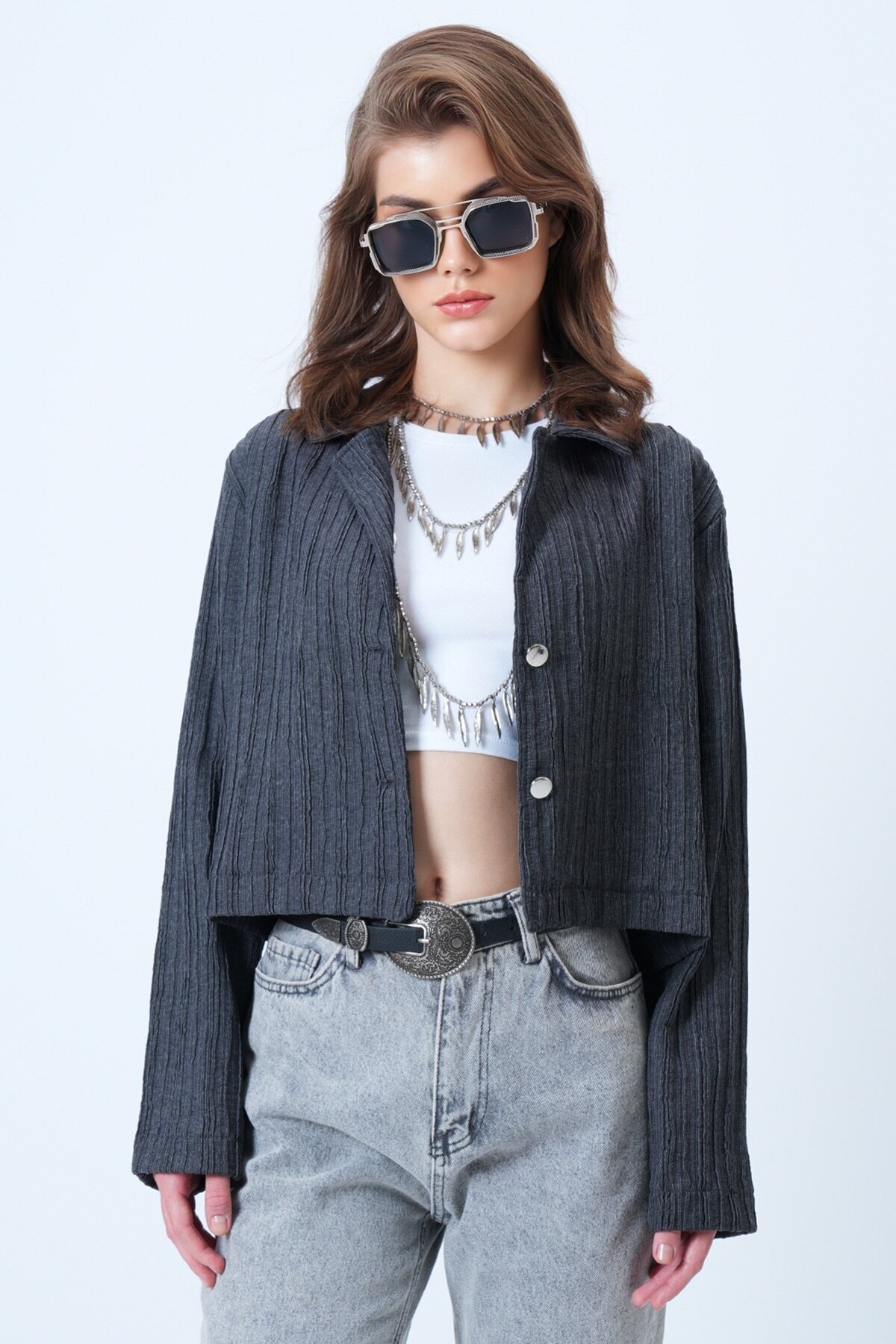 Çift Düğmeli Derin V Yaka Dokulu Crop Ceket