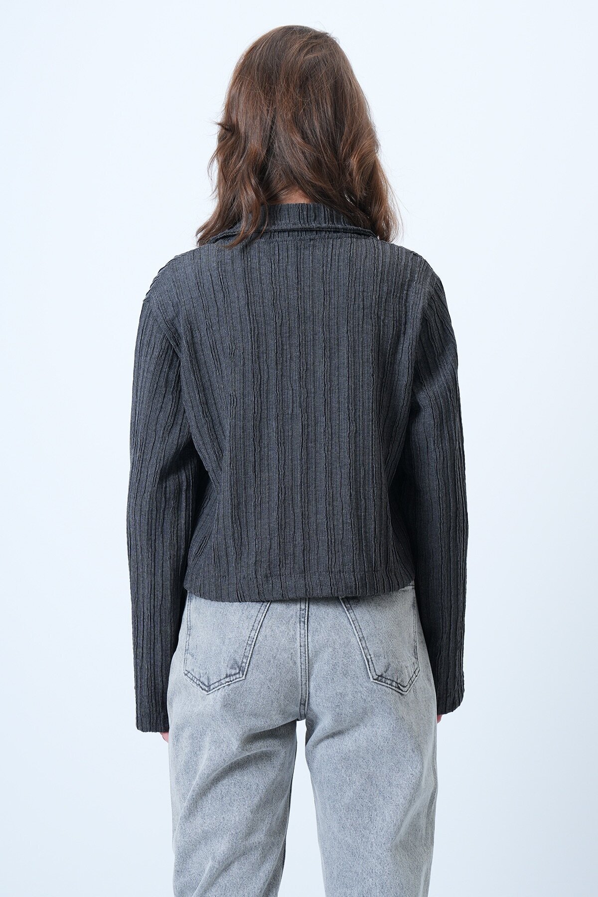 Çift Düğmeli Derin V Yaka Dokulu Crop Ceket