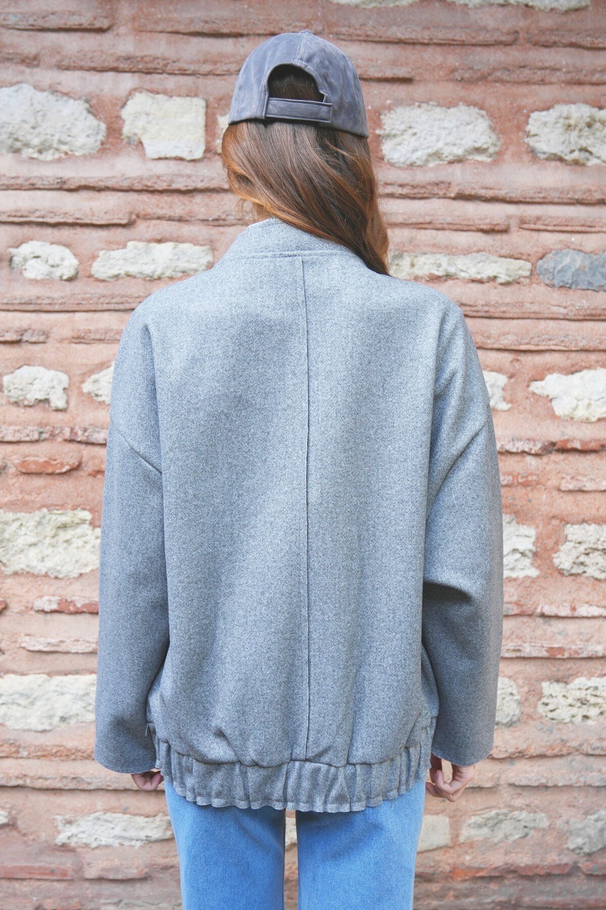 Çıt Çıt Kapamalı Çift Cepli Beli Lastikli Kaşe Ceket