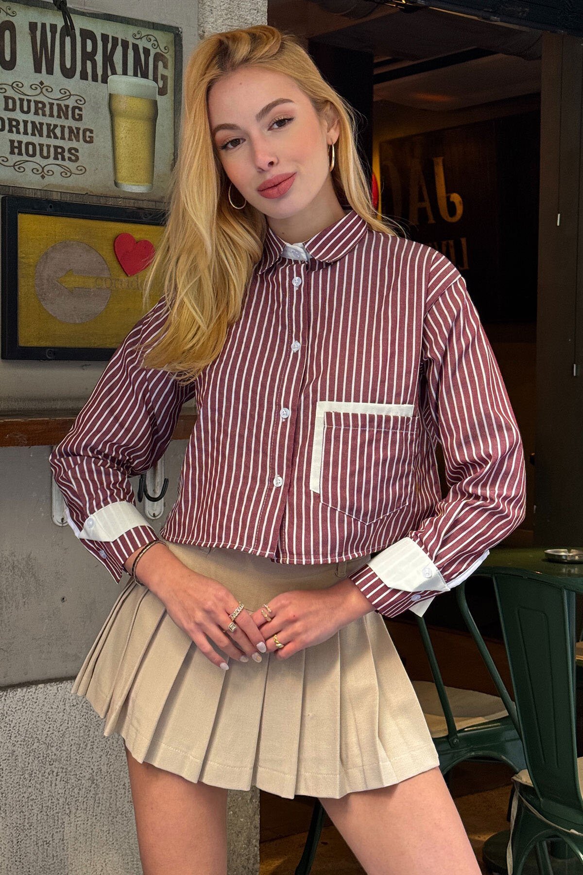 Pembe Çizgili Oversize Uzun Kollu Düğmeli Manşet Crop Gömlek