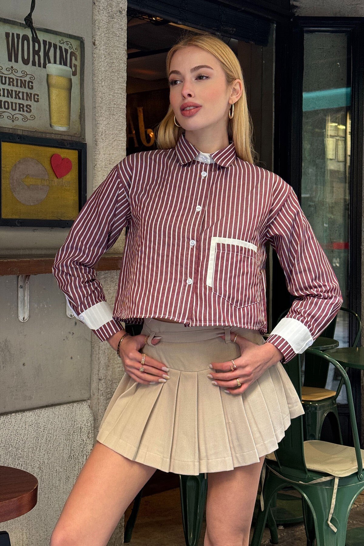 Pembe Çizgili Oversize Uzun Kollu Düğmeli Manşet Crop Gömlek