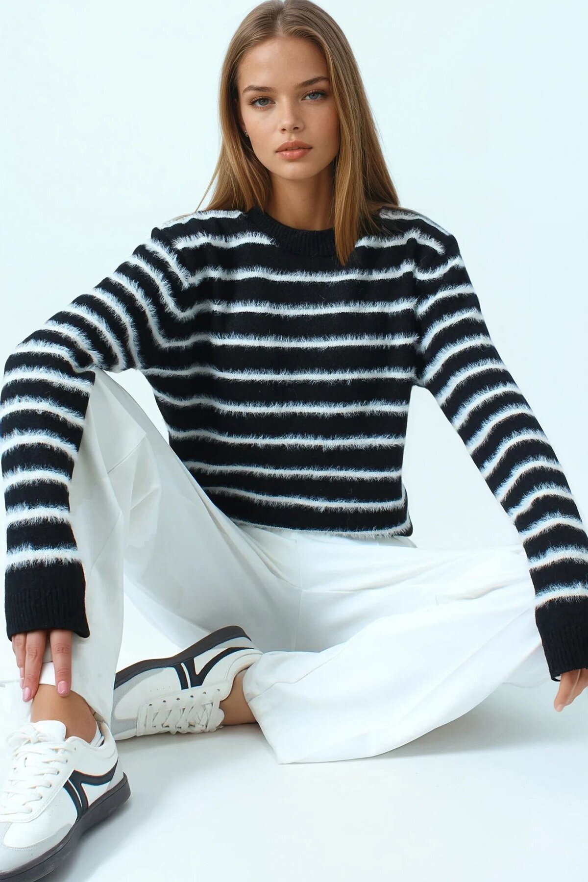 Çizgili Tüylü Dokulu Bisiklet Yaka Triko Kazak