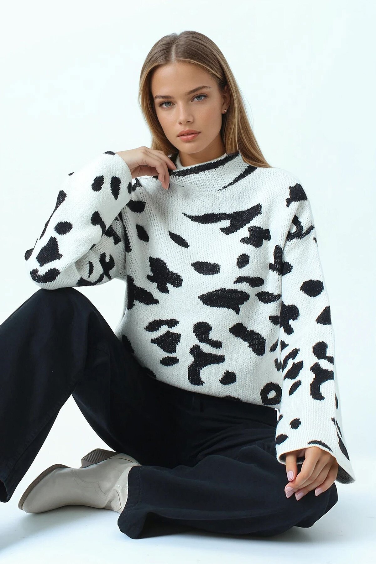 Desenli Yarım Balıkçı Yaka Triko Kazak